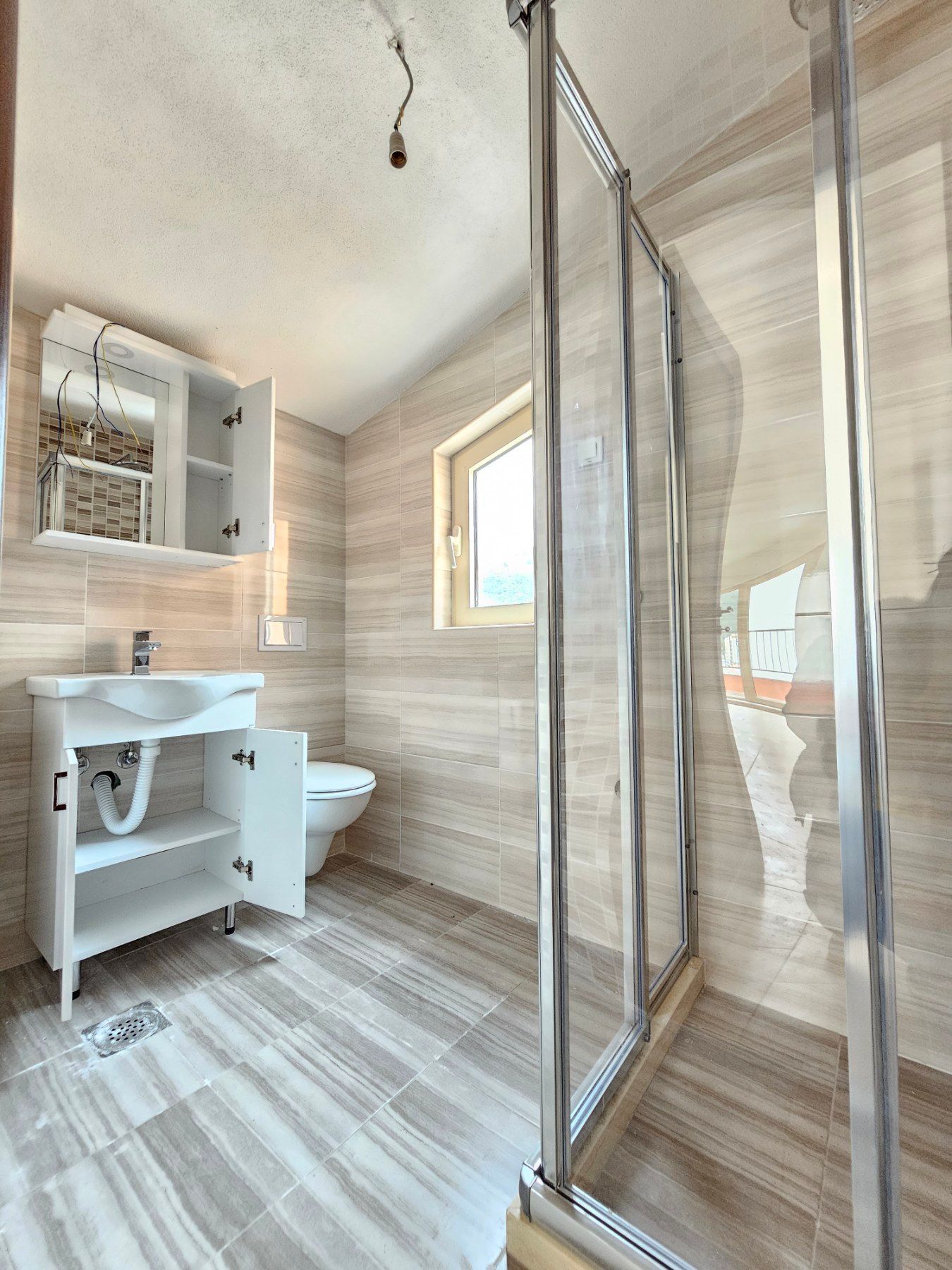 amforaproperty.com/Nov studio apartman 20m2 ,Budva (Bez plaćanja poreza na prenos od 3%)