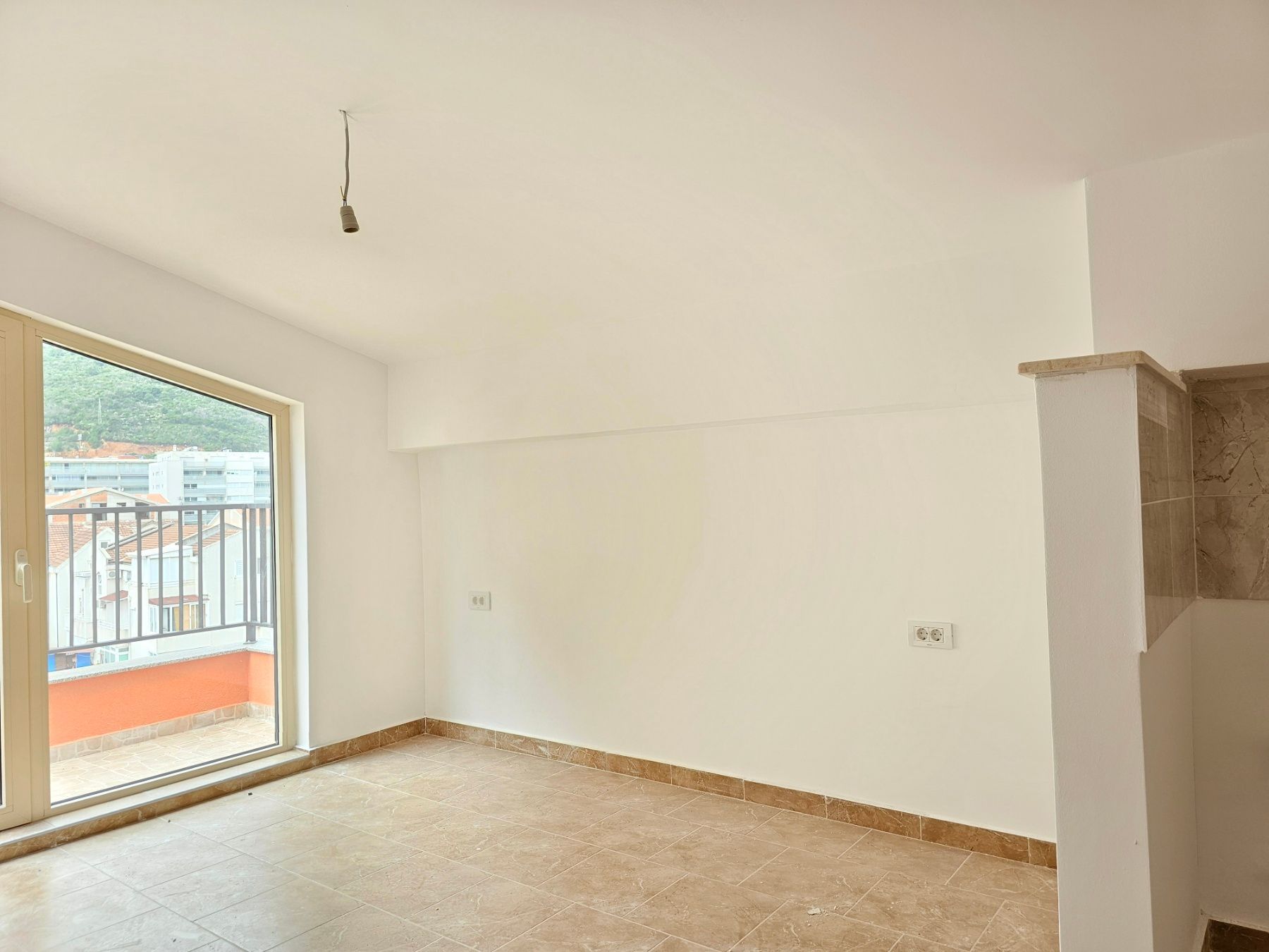 amforaproperty.com/Nov studio apartman 20m2 ,Budva (Bez plaćanja poreza na prenos od 3%)
