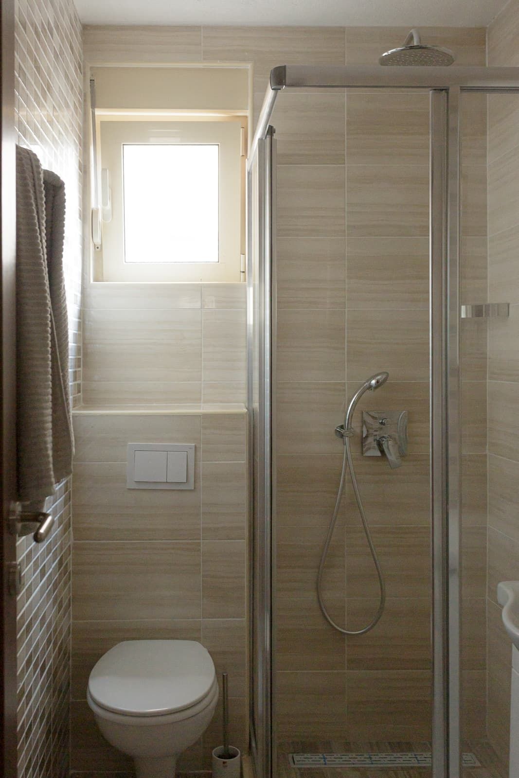 Namesten studio apartman na atraktivnoj lokaciji u Budvi (na duzi period) - Amfora Real Estate