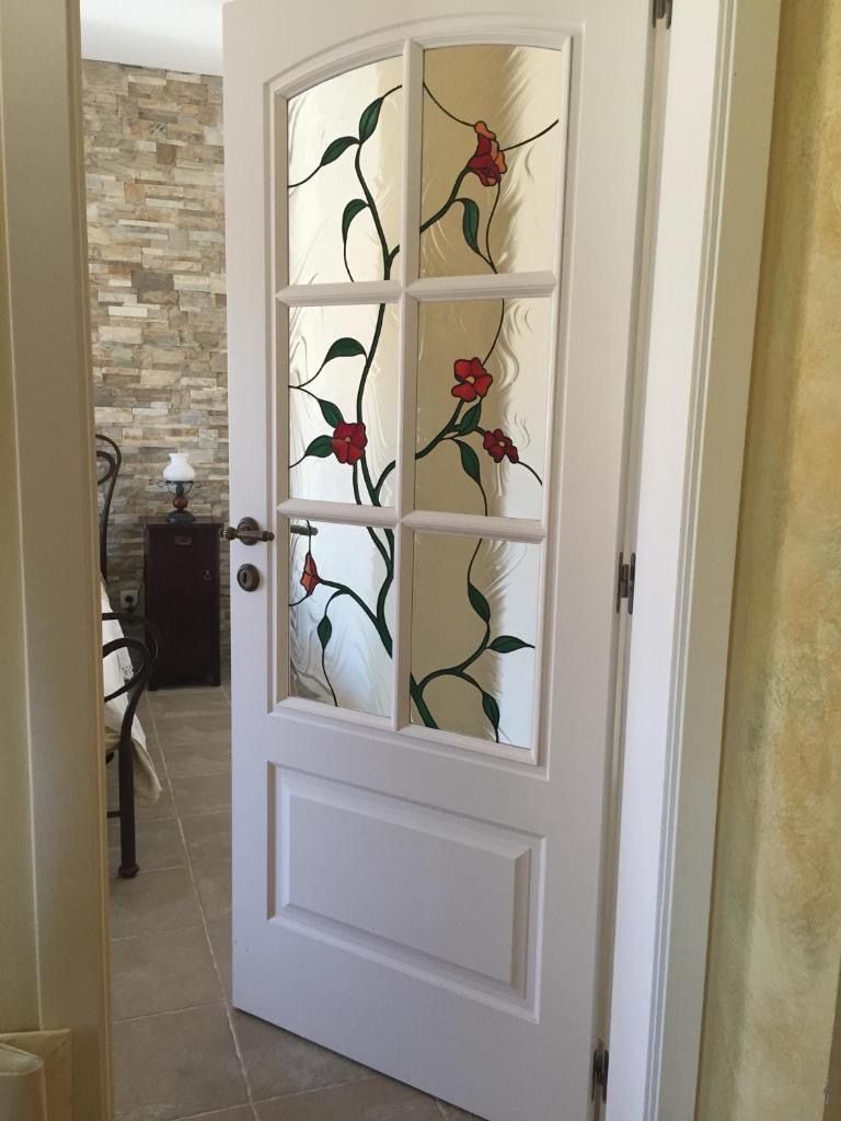 Dvosoban stan 64m2 sa parking mestom u centru Budve. (IZDAVANJE NA DUZI PERIOD) - Amfora Real Estate