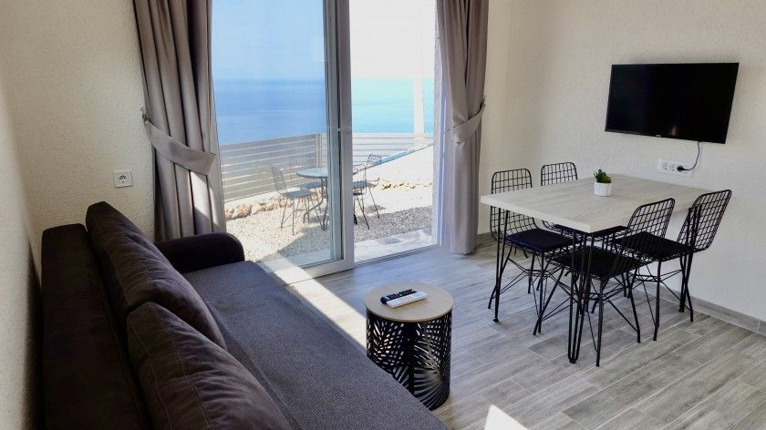 amforaproperty.com/Kuće sa pogledom na more,Dobre Vode,Bar