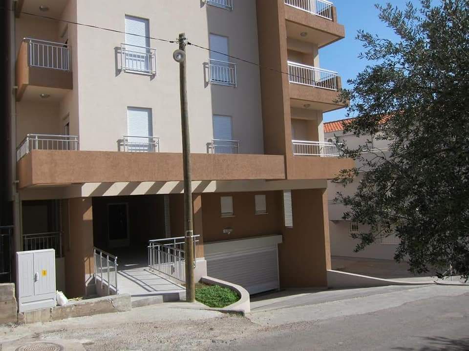 amforaproperty.com/Jednosoban namesten stan sa pogledom na more i grad,Budva