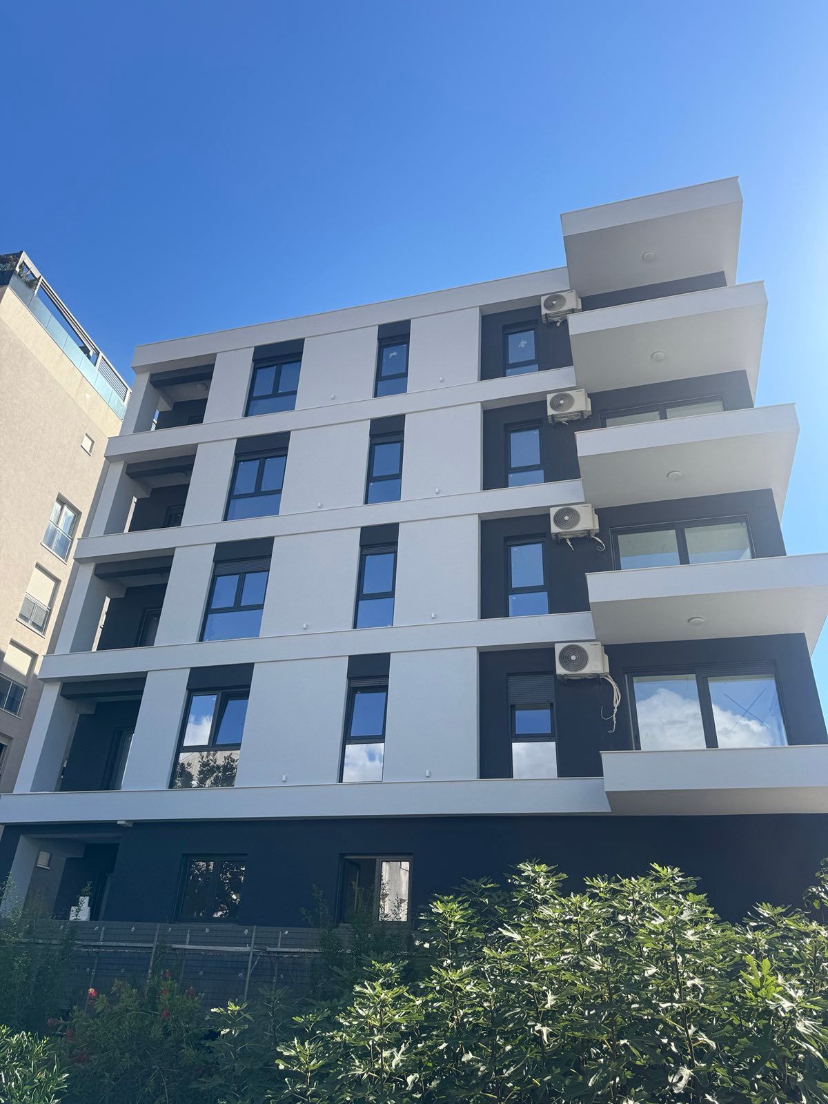 Prodaja Stanova u Izgradnji u Centru Budve-Dvosoban 70.33m2 - Amfora Real Estate