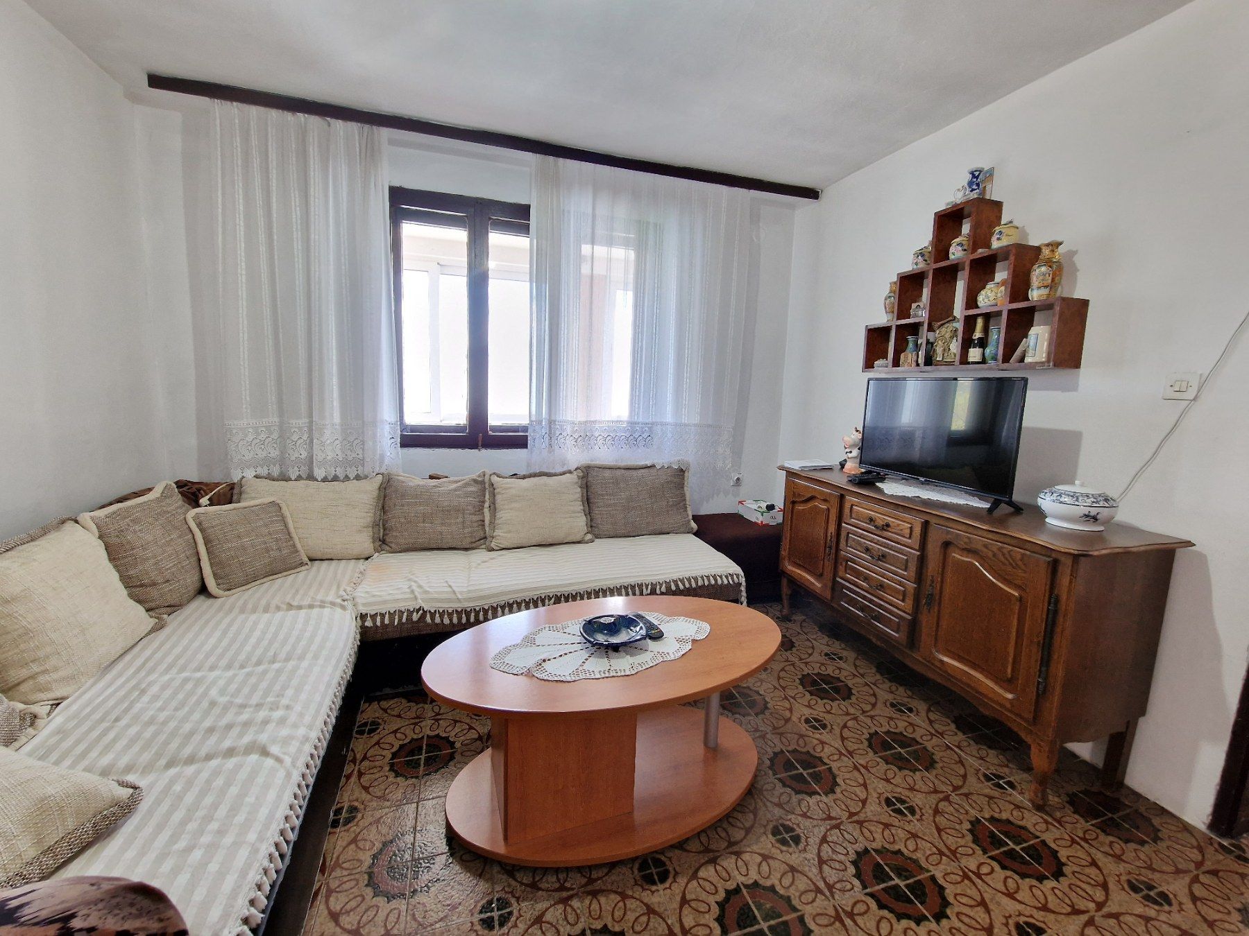 amforaproperty.com/Dve kuce na placu od 2000m2 u Virpazaru, Bar