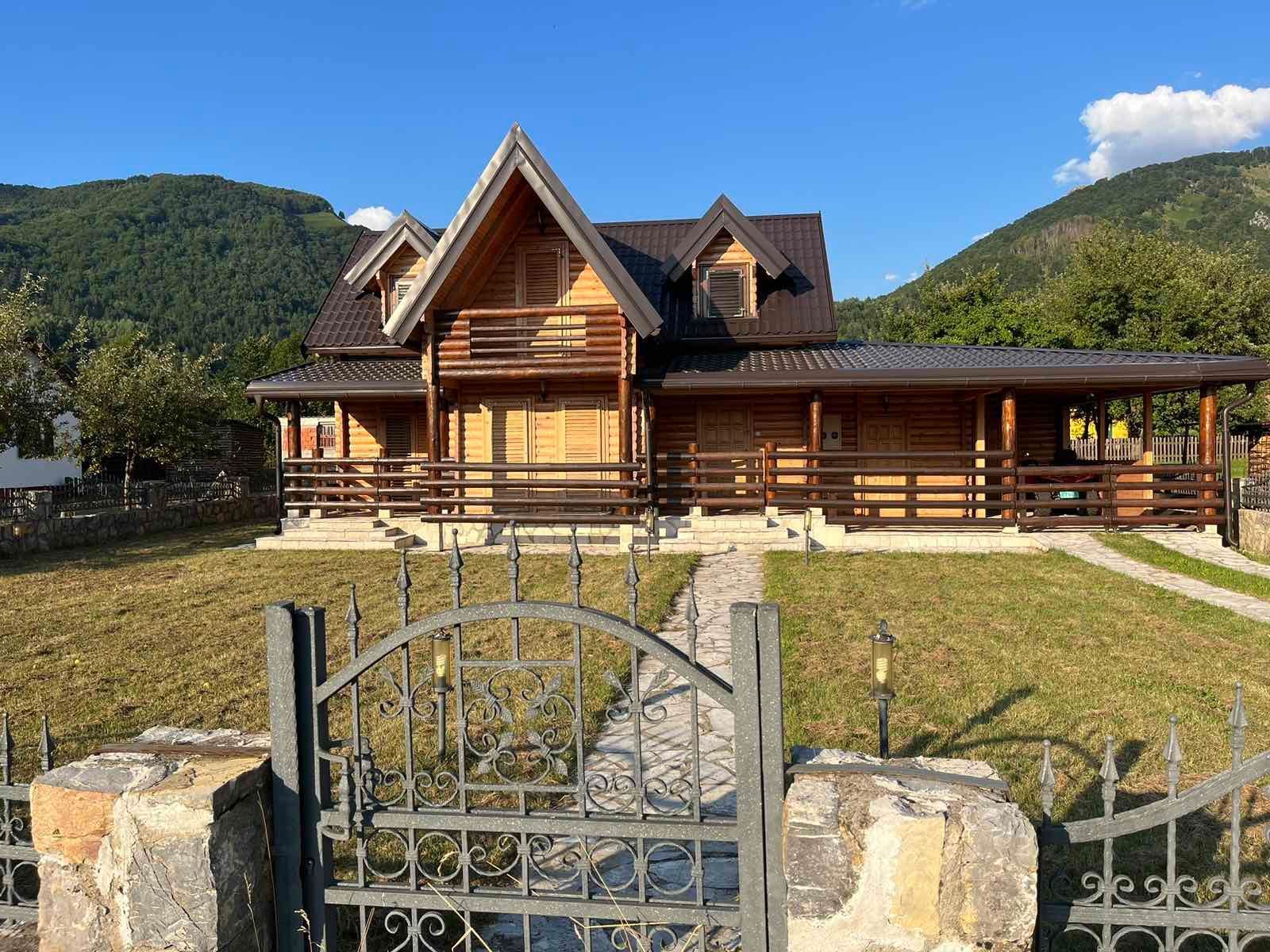 amforaproperty.com/Kolasin-Planinska kuca 180m2 na atraktivnoj lokaciji