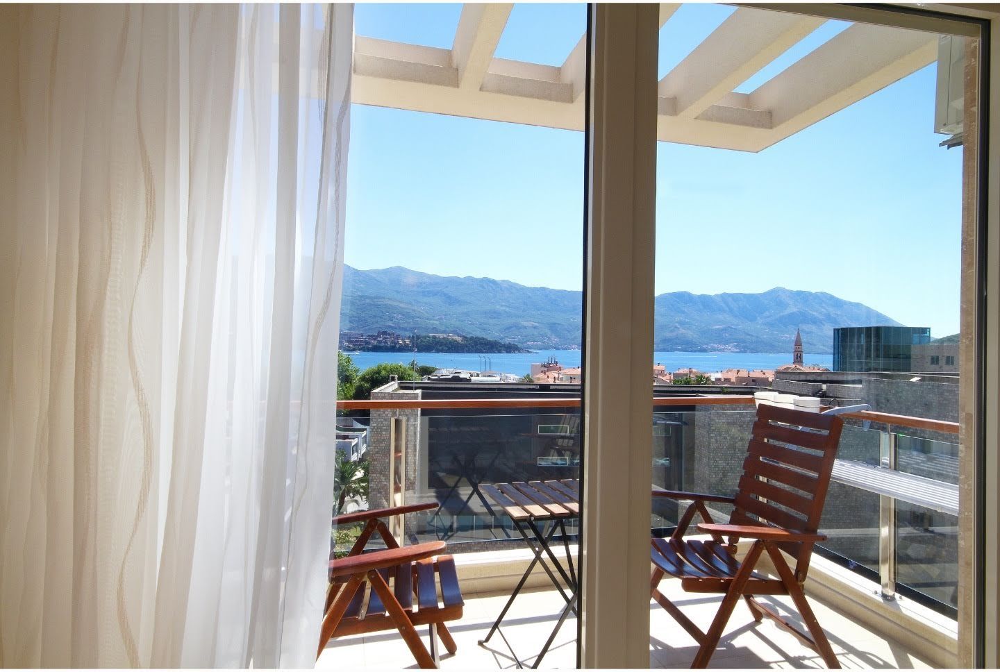 amforaproperty.com/Budva,Gospostina-luksuzan dvosoban apartman 75m2 sa pogledom na more