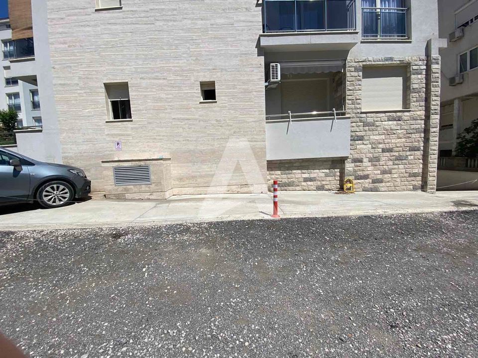 amforaproperty.com/Budva-Jednosoban moderno opremljen stan sa parking mestom (NA DUZI PERIOD) dostupan od 01.06