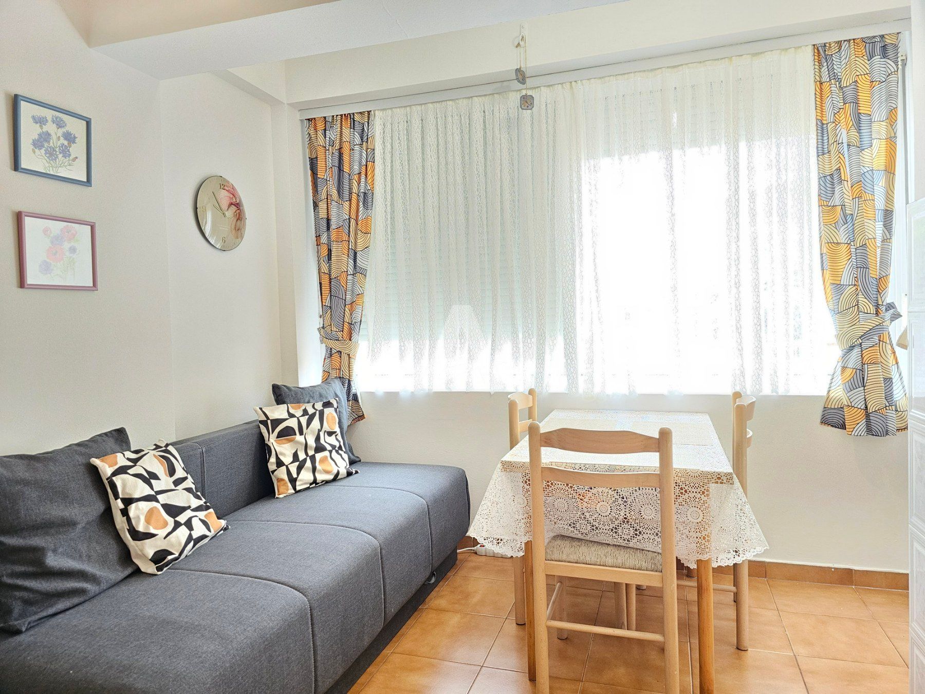 amforaproperty.com/APARTMAN KADMO BUDVA-STAN NA DAN