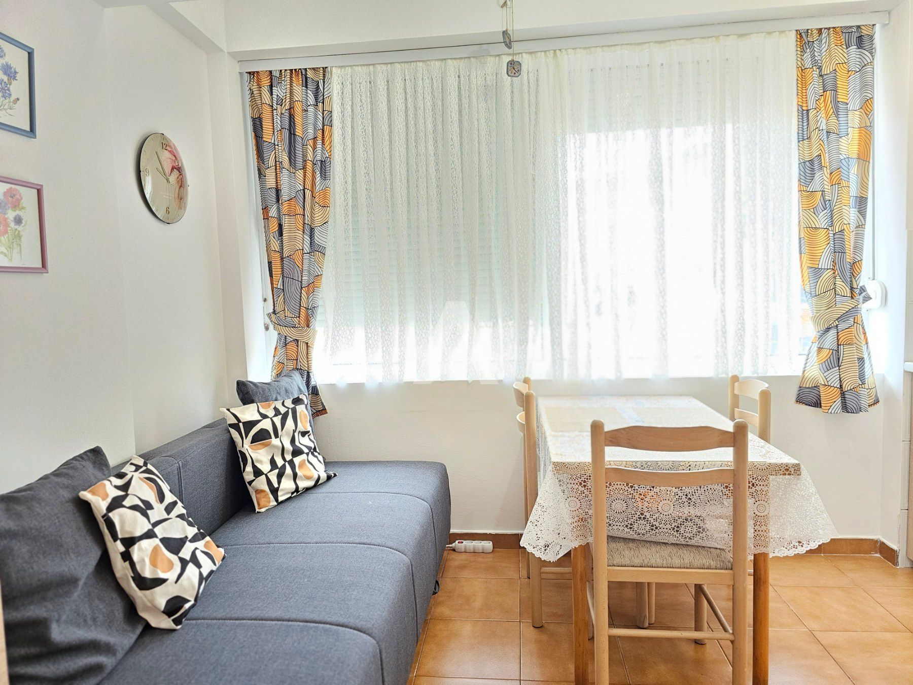 amforaproperty.com/APARTMAN KADMO BUDVA-STAN NA DAN