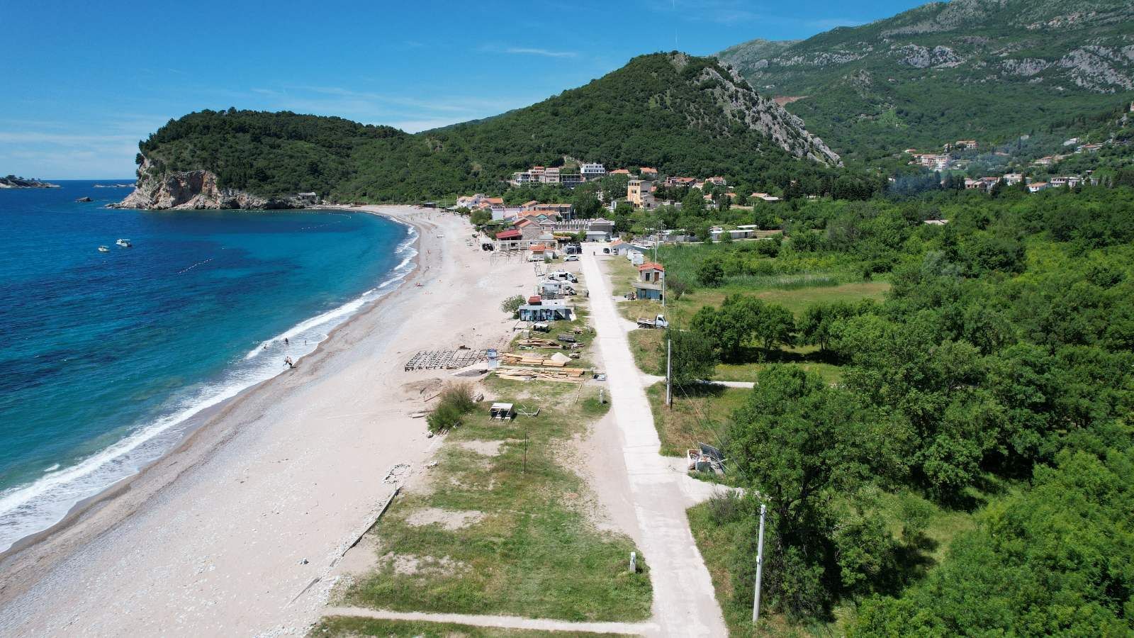 amforaproperty.com/Plac na prvoj liniji mora 429m2-Buljarica