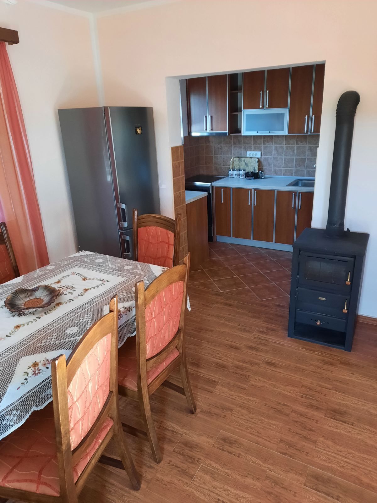 amforaproperty.com/Kuća 165m2 sa placem u Danilovgradu (Spuž), Podgorica