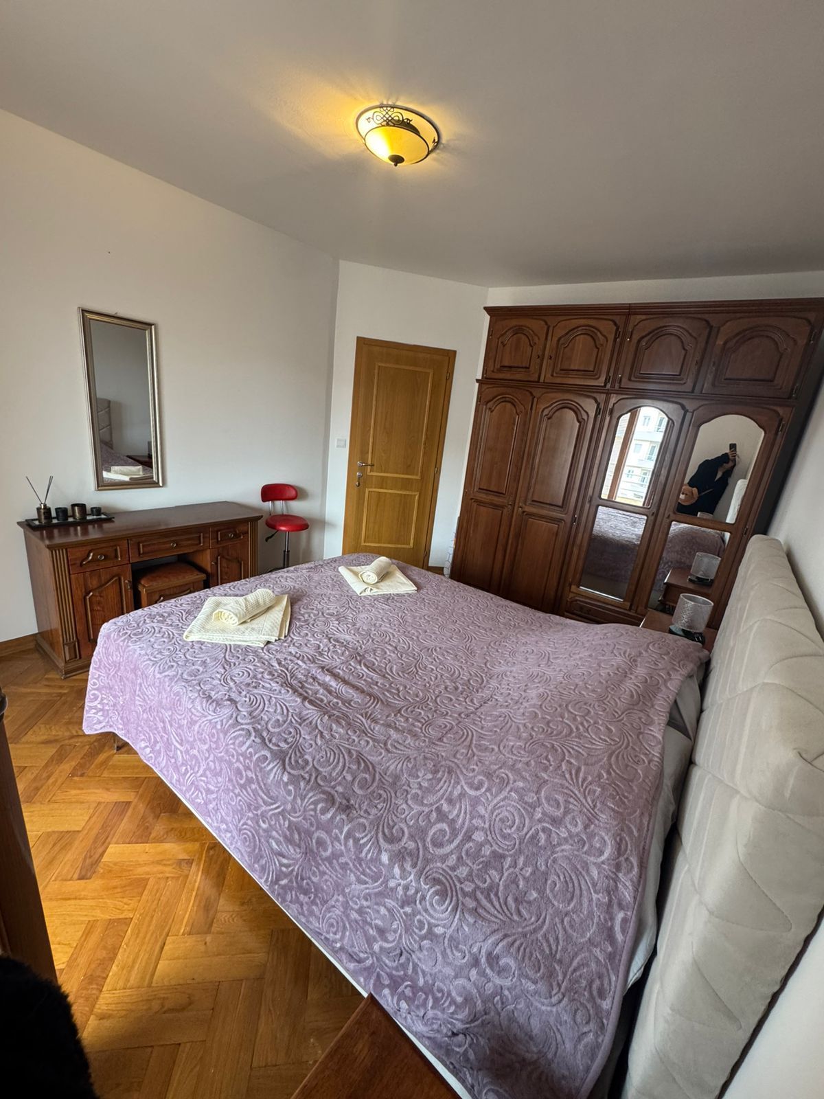 Izdavanje,namešten jednosoban stan kod autobuske stanice  sa parking mestom – Budva, Rozino (na duži period) - Amfora Real Estate