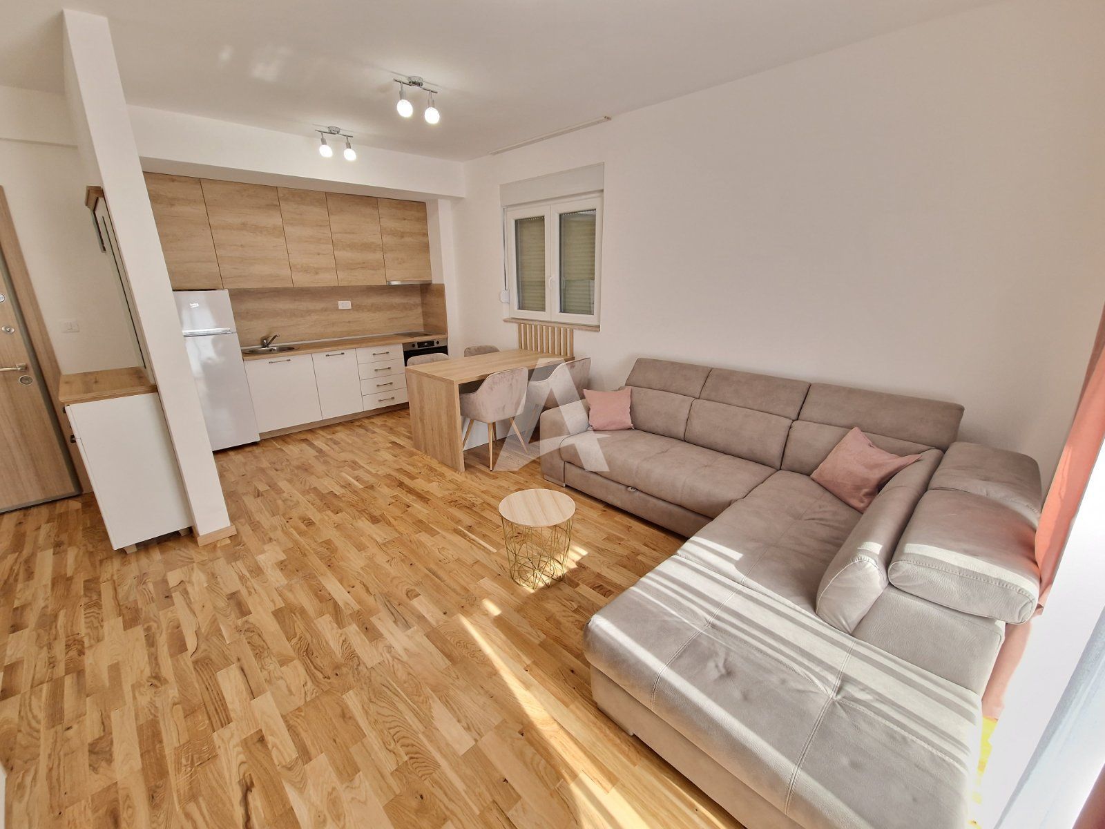 amforaproperty.com/STAN NA DAN-APARTMAN VOLNA BECICI