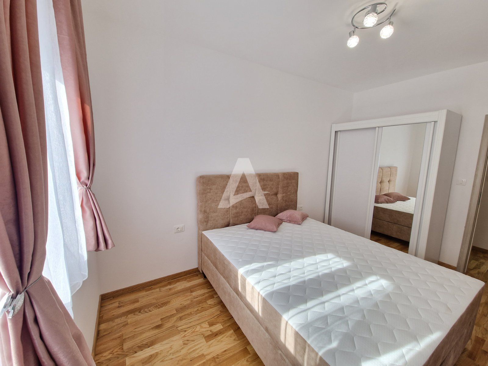 amforaproperty.com/STAN NA DAN-APARTMAN VOLNA BECICI