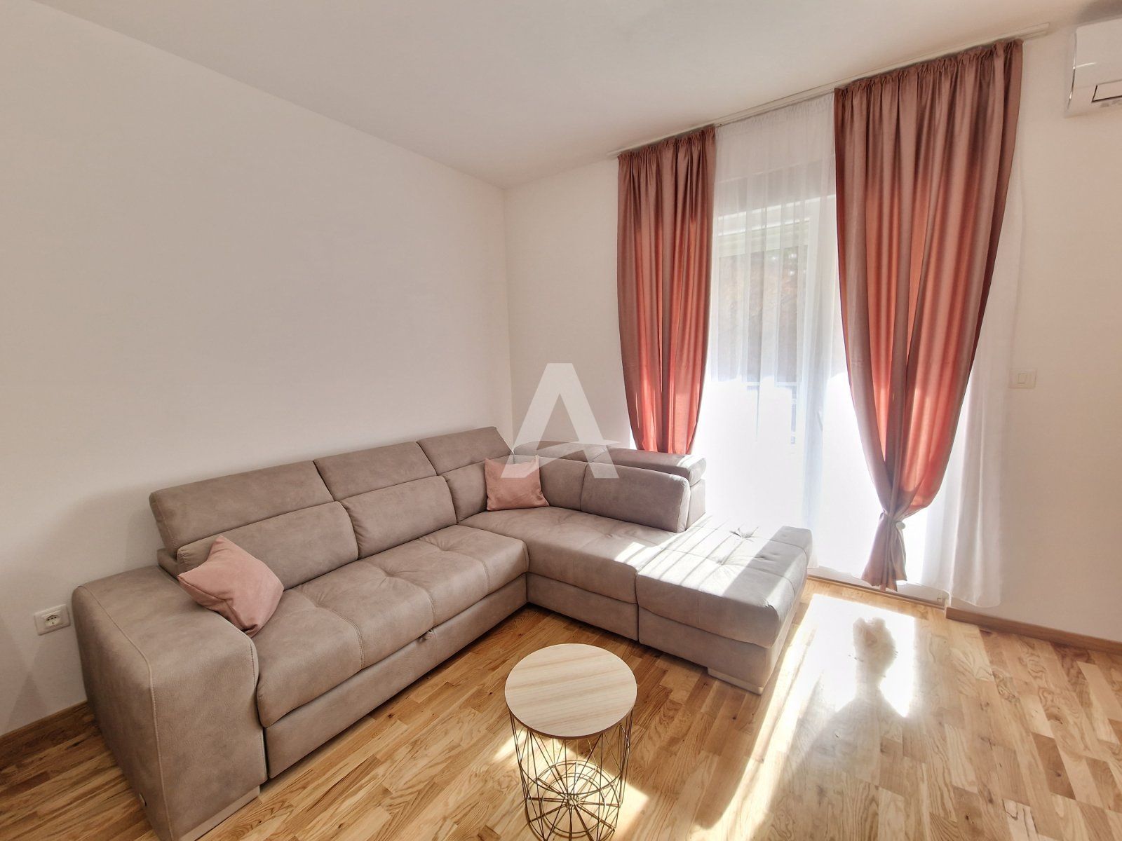 amforaproperty.com/STAN NA DAN-APARTMAN VOLNA BECICI