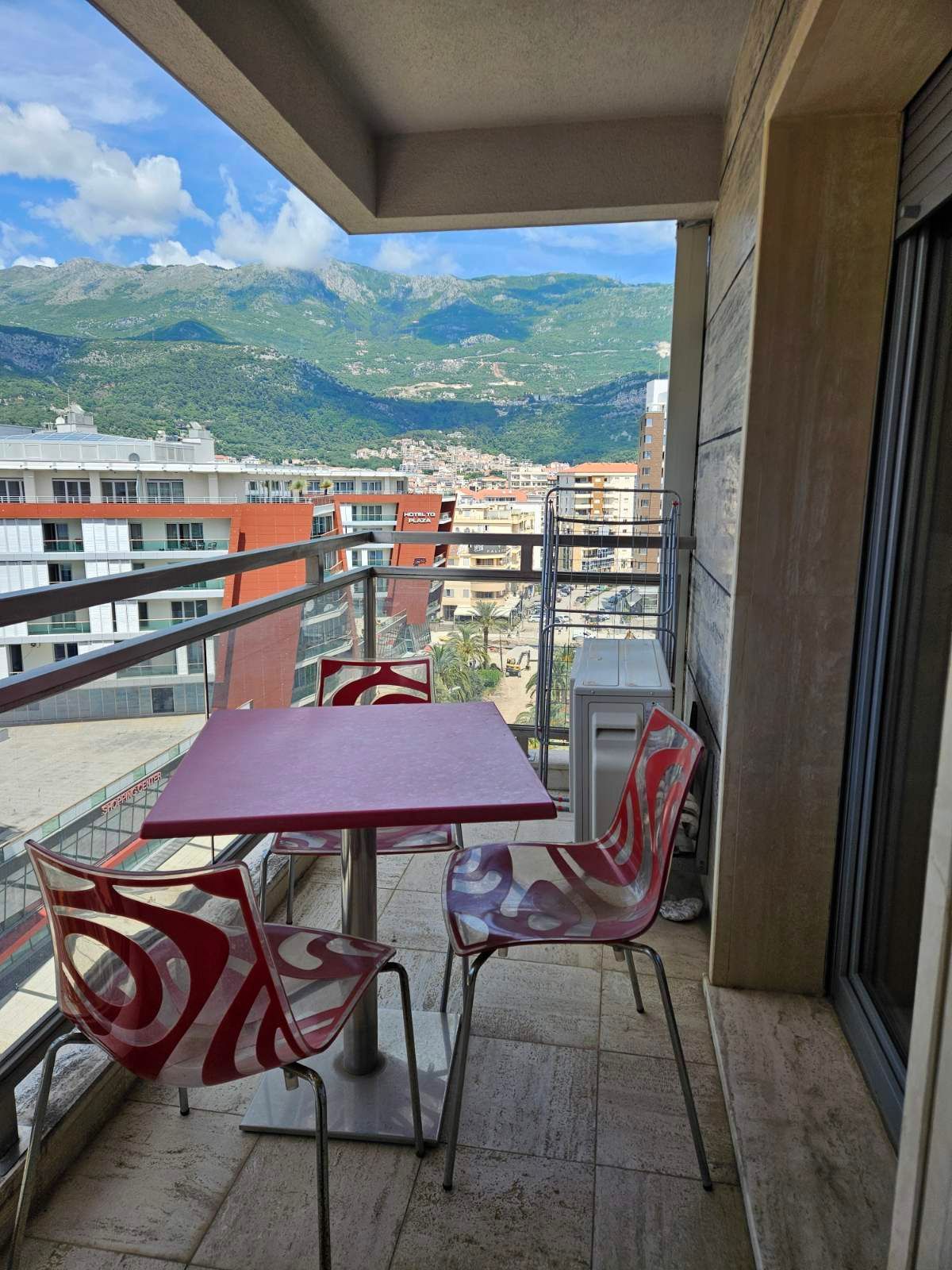 amforaproperty.com/Budva,Centar-Jednosoban luksuzno opremljen stan 47m2