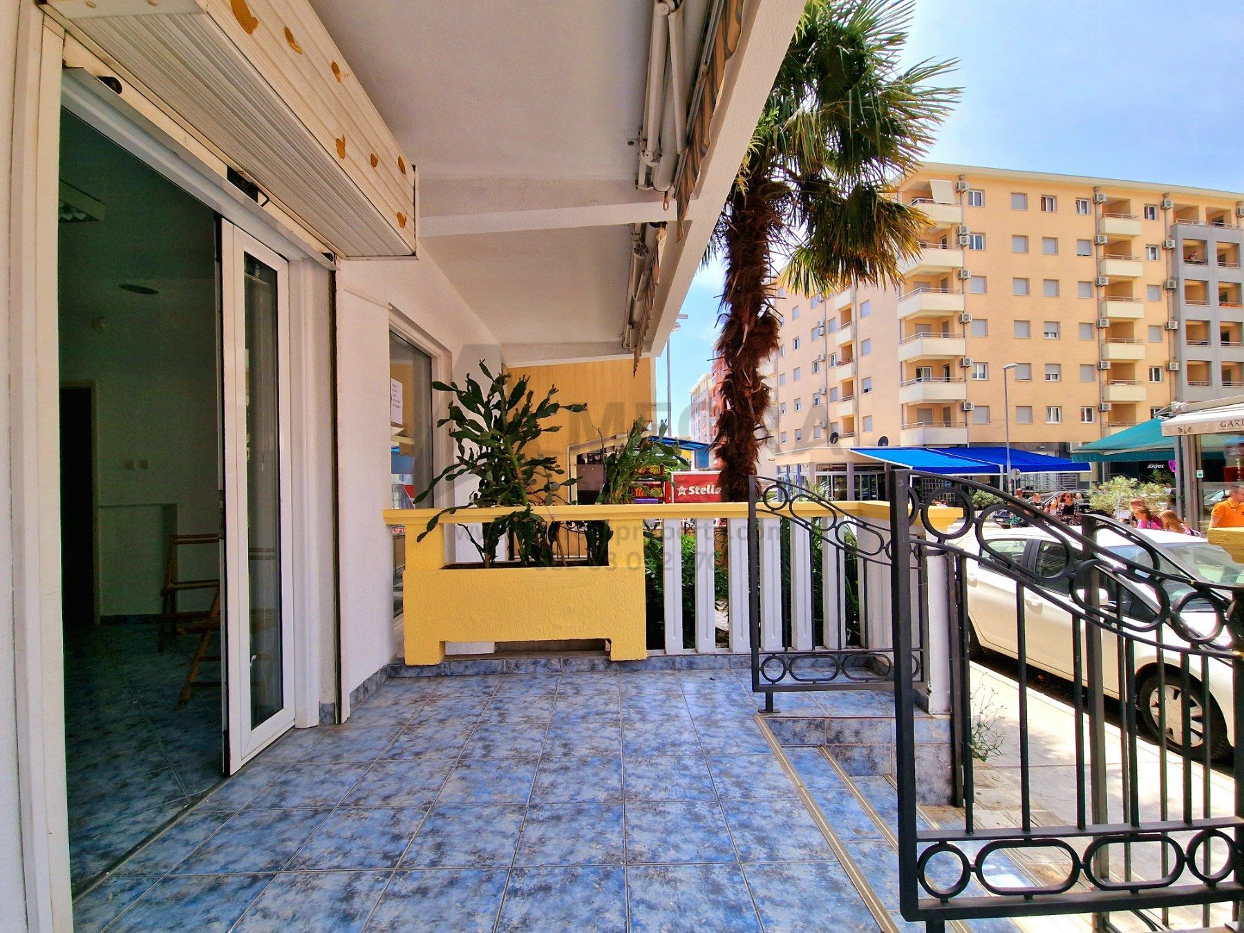 Izdavanje poslovnog prostora u Budvi, Rozino  (na duzi period) - Amfora Real Estate