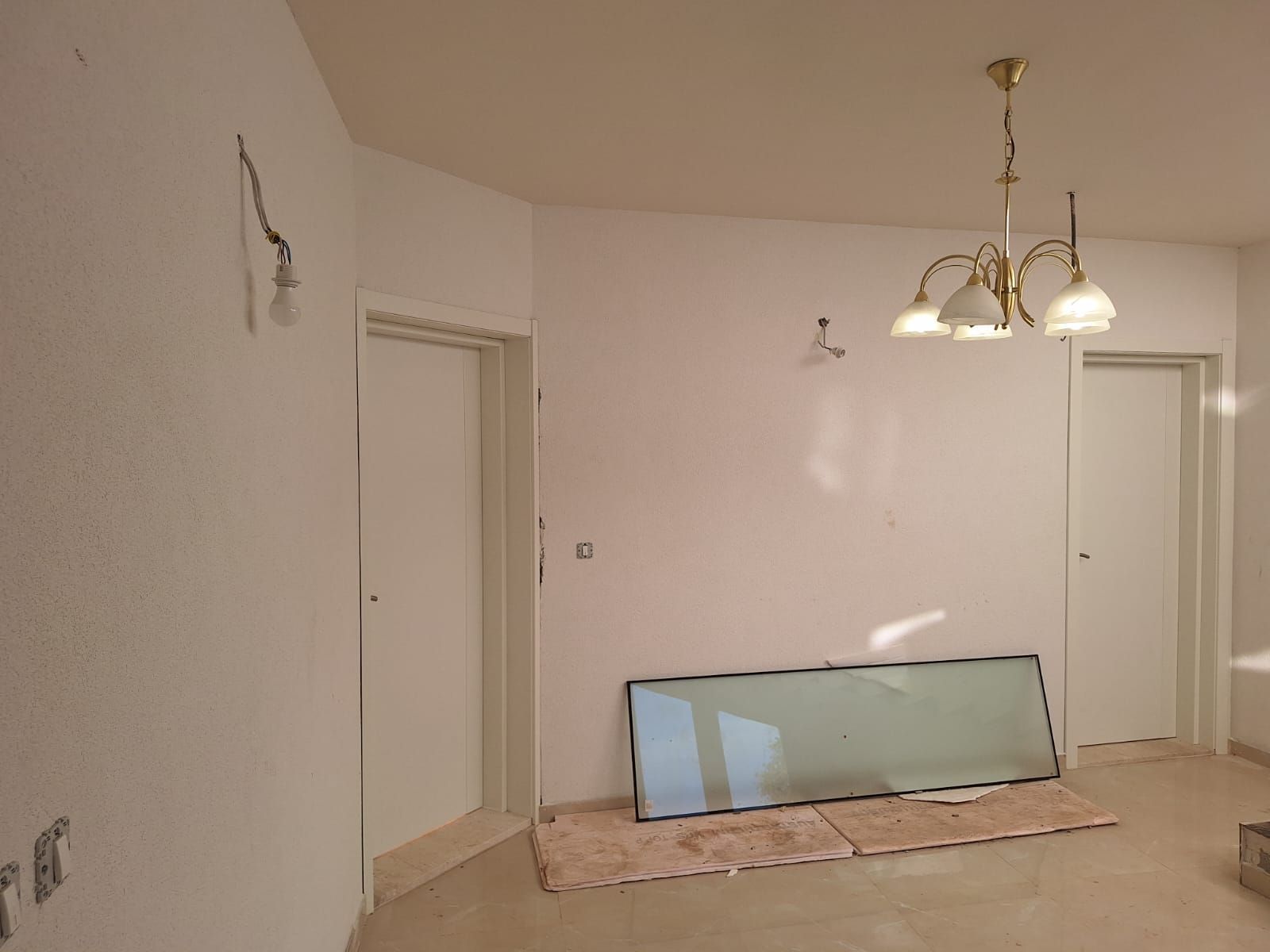 amforaproperty.com/Nova luksuzna vila 453m2 sa bazenom u Krimovici, opština Kotor