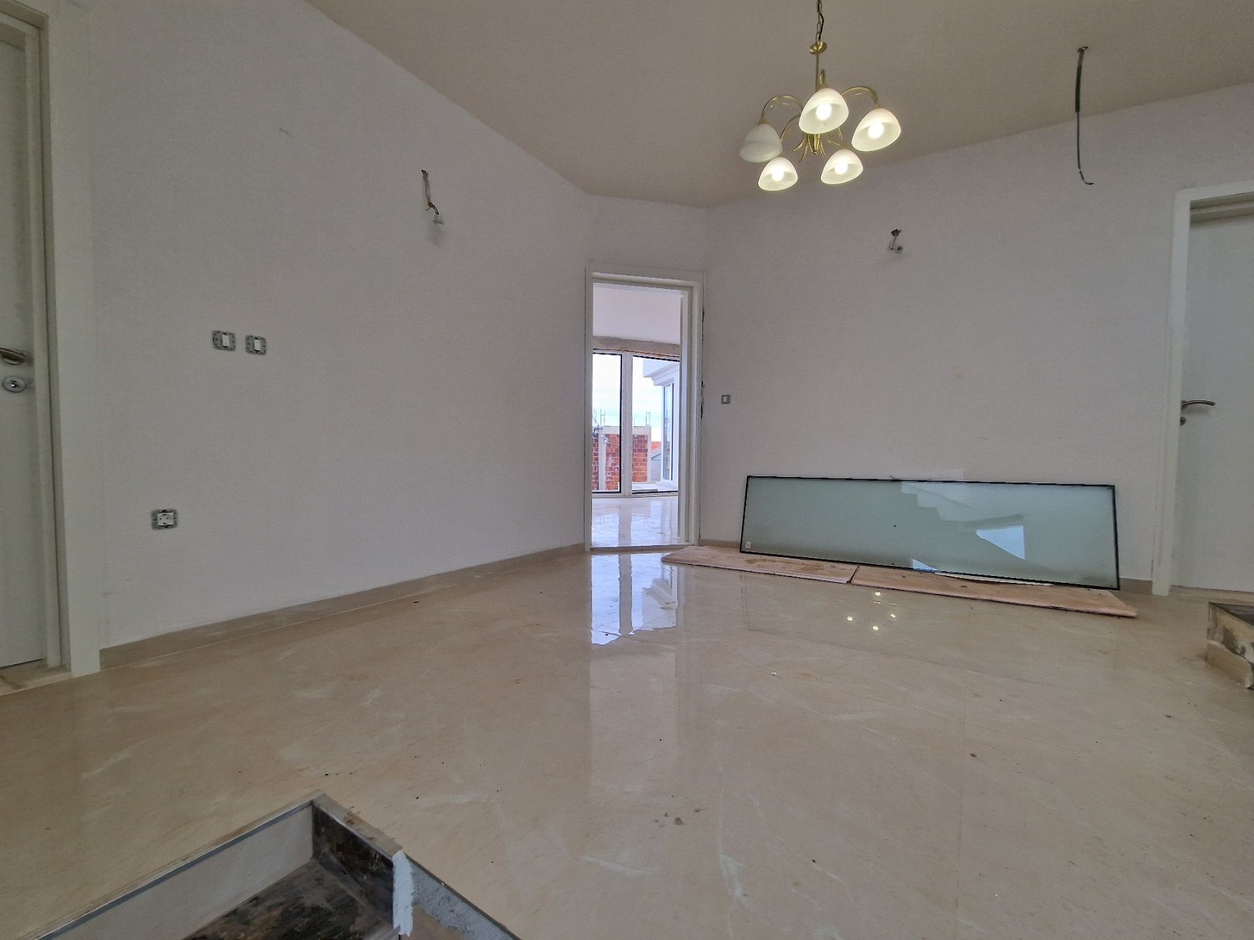 amforaproperty.com/Nova luksuzna vila 453m2 sa bazenom u Krimovici, opština Kotor