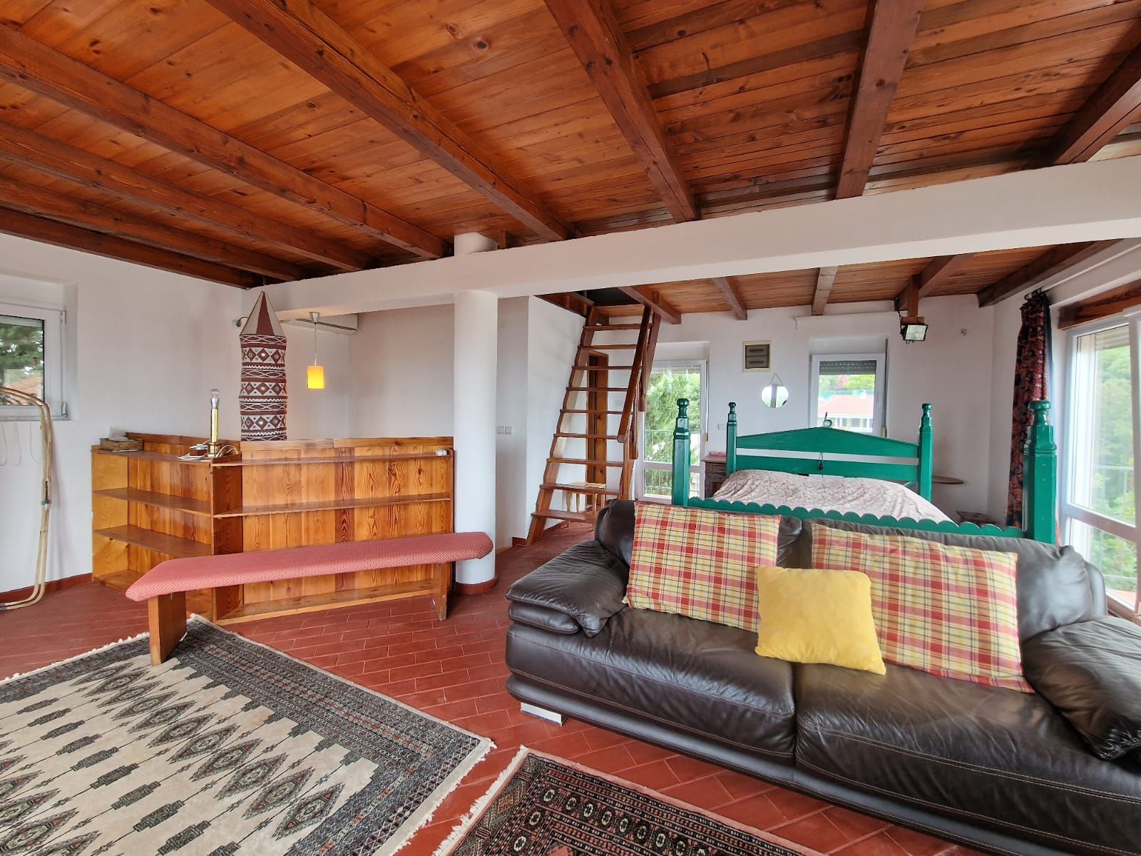 amforaproperty.com/Budva,Skočiđevojka-Kamena kuca sa bazenom i panoramskim pogledom na more