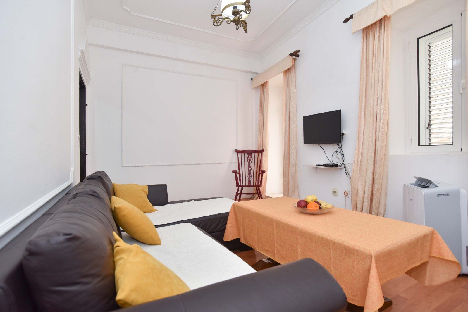 Stari Grad, Budva-Jednosoban stan na duzi period - Amfora Real Estate