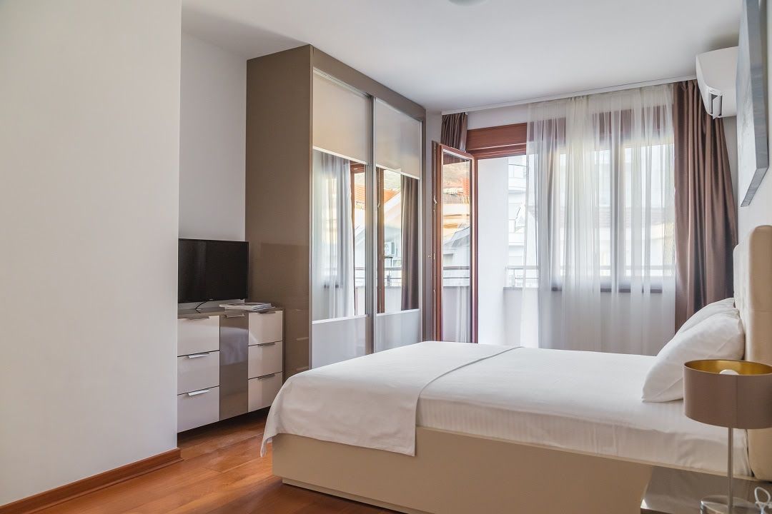 amforaproperty.com/Nov dvosoban stan površine 89m2,Bečići.
