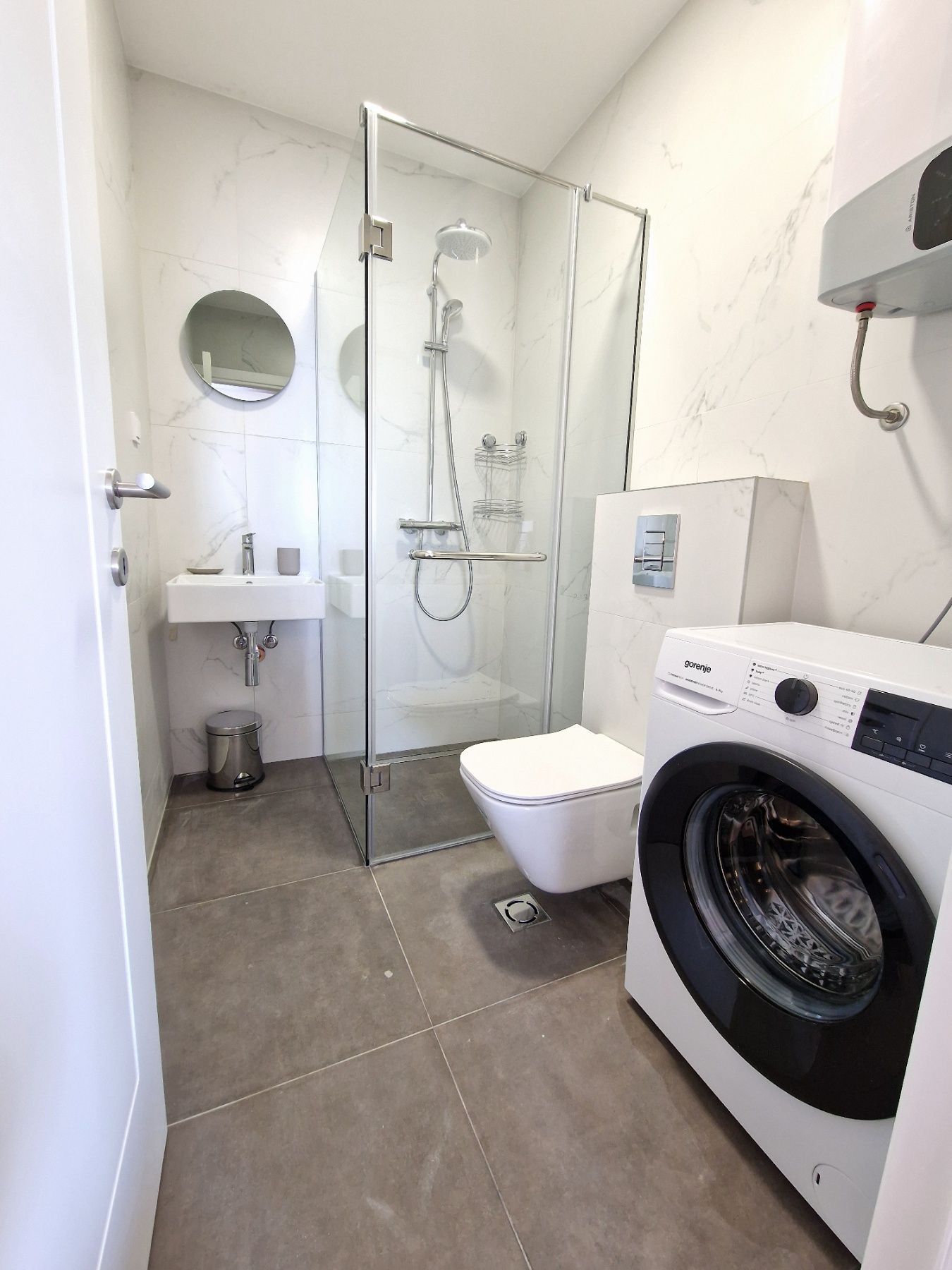 Moderno opremljen studio apartman 32m2 sa pogledom na more u Becicima (NA DUZI PERIOD) - Amfora Real Estate