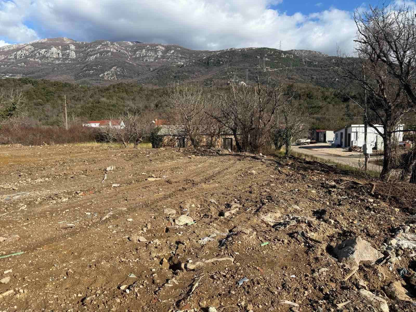 amforaproperty.com/Urbanizovan Plac 2.559m2 za Zajedničku Gradnju (21%) na Magistralnom Putu Budva-Tivat (Kovačko Polje) - Direktno od Vlasnika, Odlična Investicija