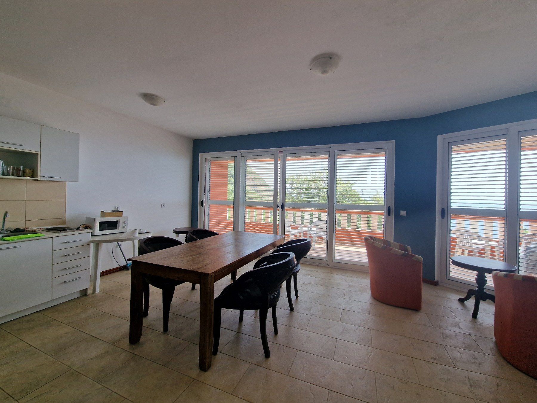 Ekskluzivno izdavanje: Kuća sa panoramskim pogledom na more - Budva, Seoce! Idealno za podzakup i turističko izdavanje! (NA DUZI PERIOD) - Amfora Real Estate