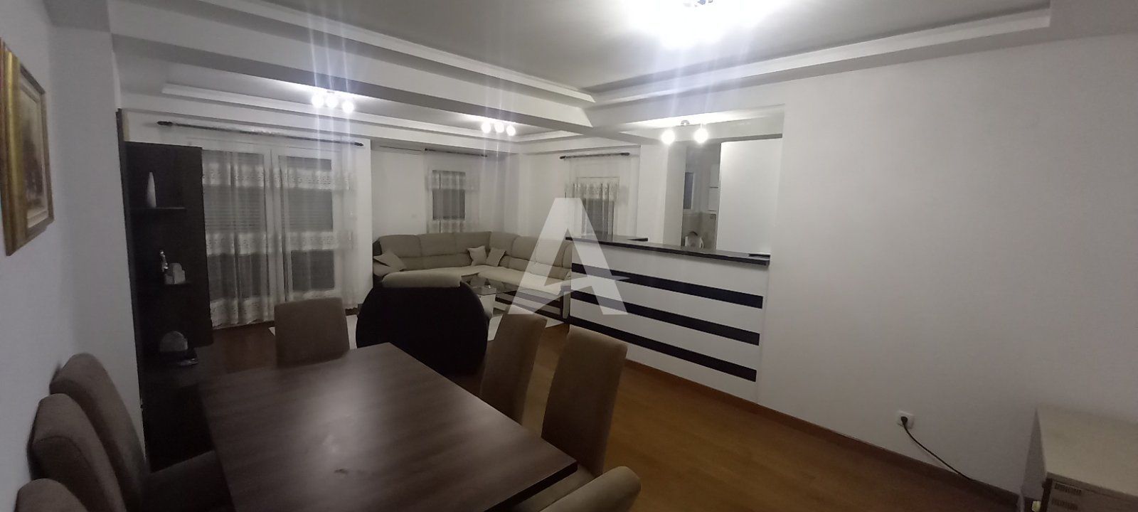 amforaproperty.com/Moderno opremljen trosoban stan sa garaznim mestom,Podgorica (na duzi period)