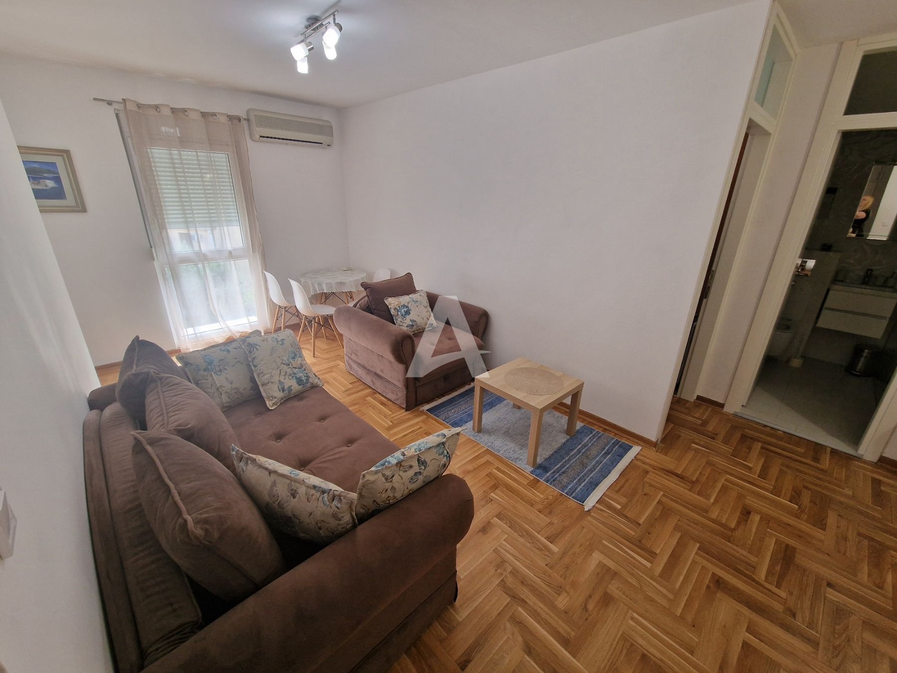 amforaproperty.com/Jednosoban stan 52m2 u centru Budve (NA DUZI PERIOD)