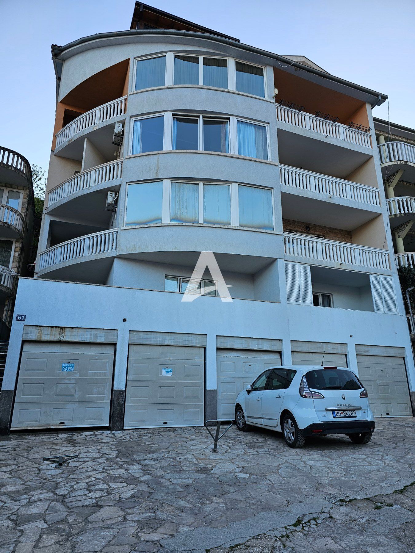 amforaproperty.com/APARTMAN SHEILA,BUDVA-STAN NA DAN