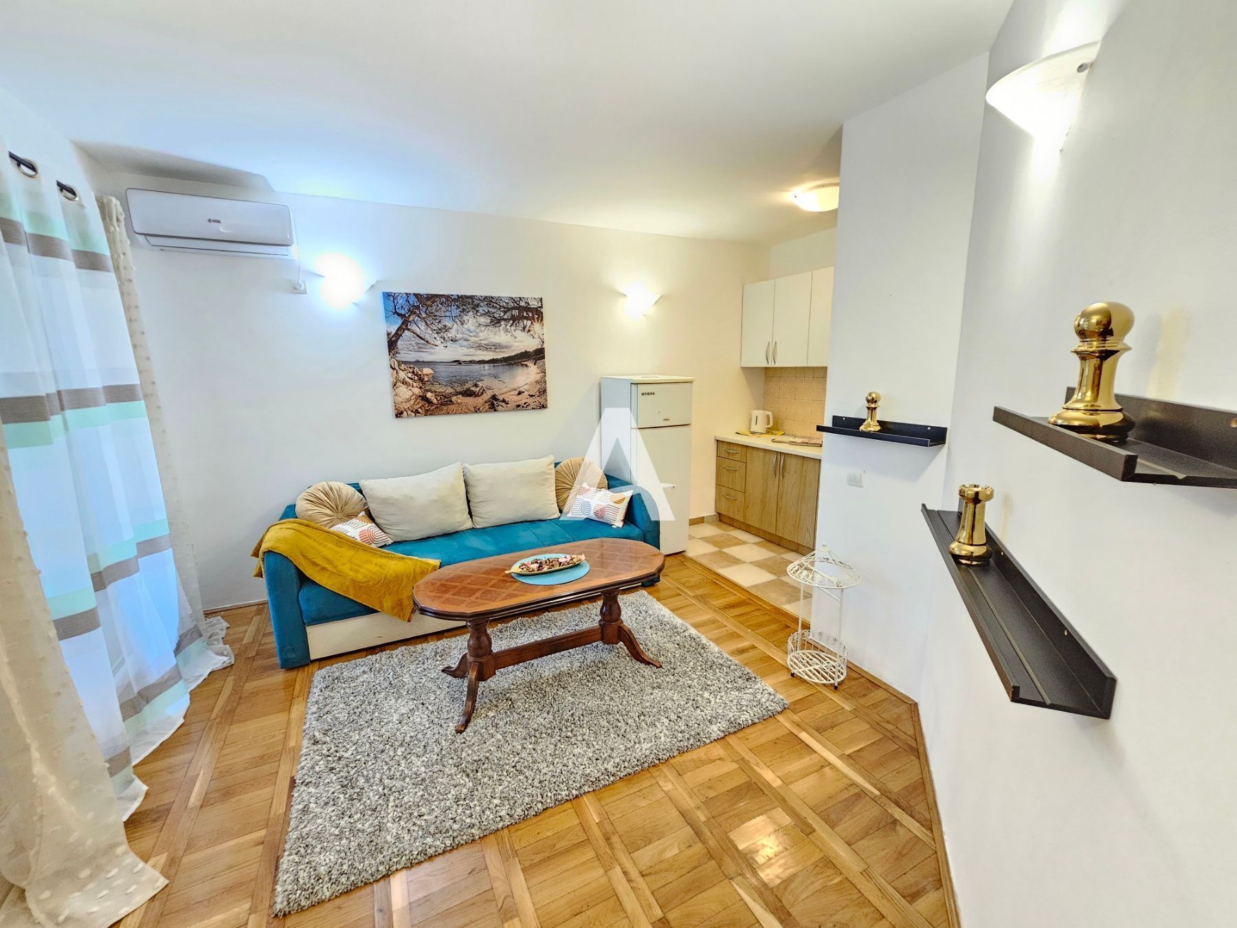 amforaproperty.com/APARTMAN SHEILA,BUDVA-STAN NA DAN