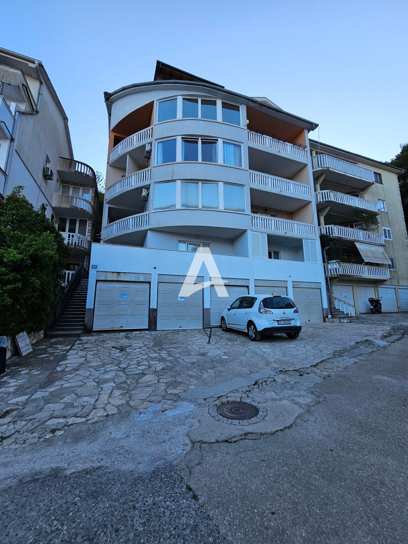 amforaproperty.com/APARTMAN SHEILA,BUDVA-STAN NA DAN