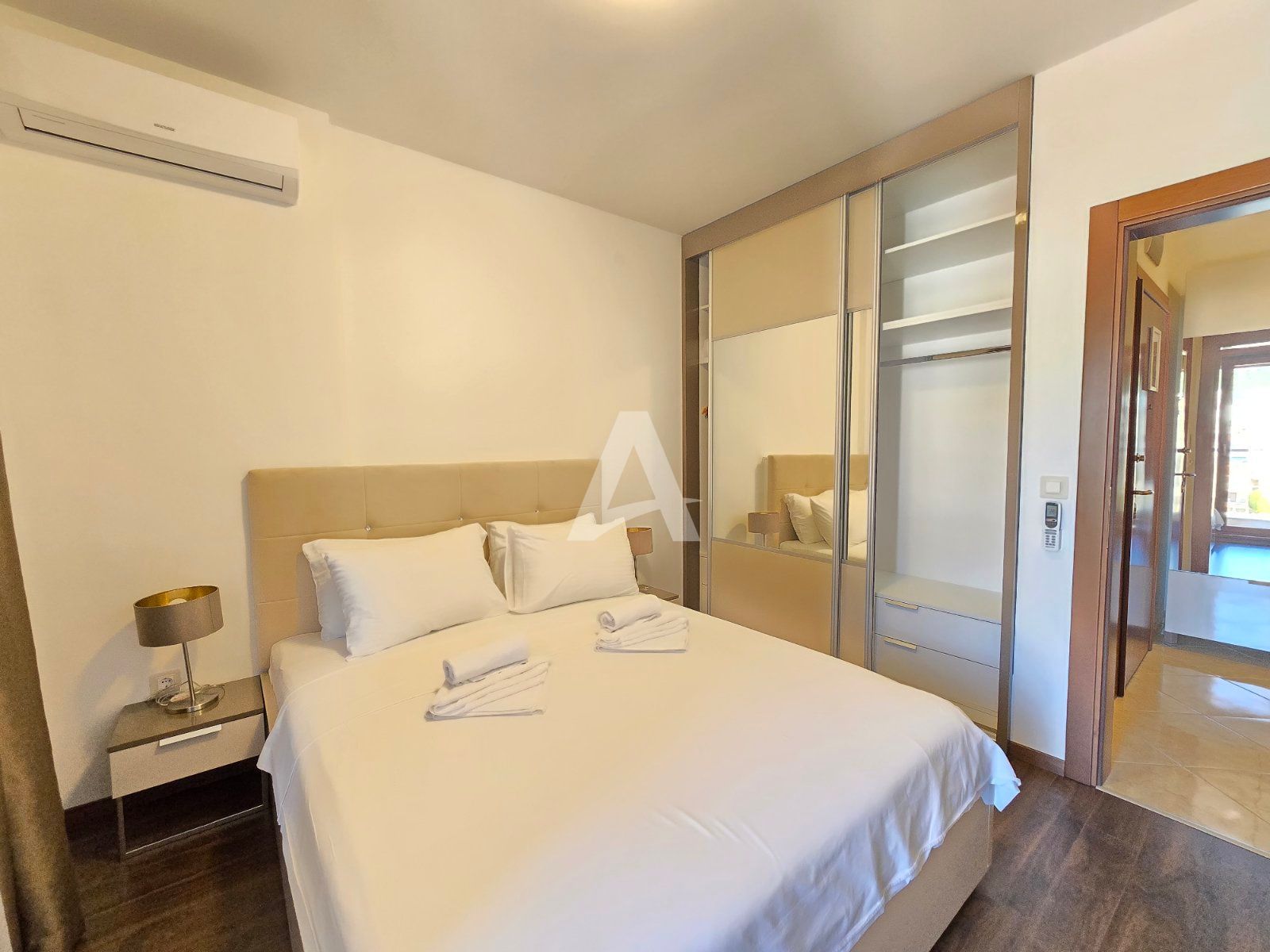 amforaproperty.com/TROSOBAN APARTMAN ANATOLIA BEČIĆI-STAN NA DAN