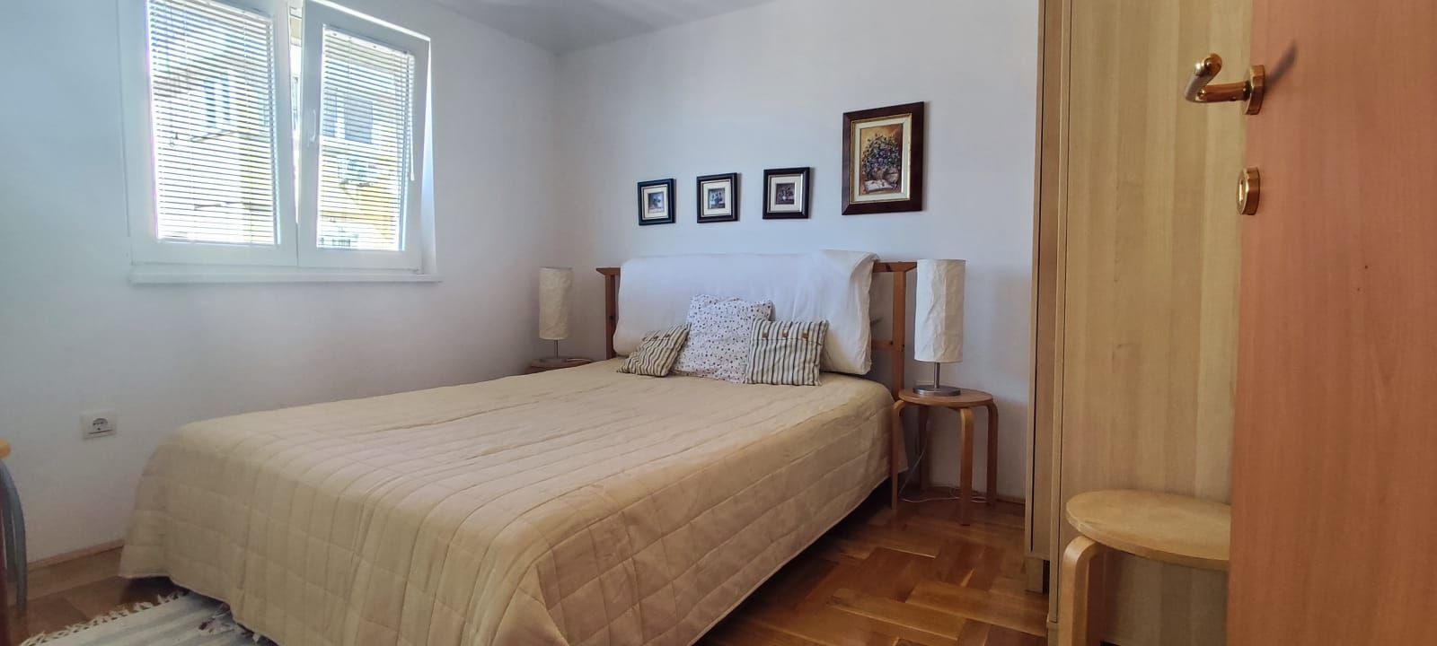 amforaproperty.com/Dvosoban stan 55m2 sa pogledom na more i garaznim mestom,Rafailovići