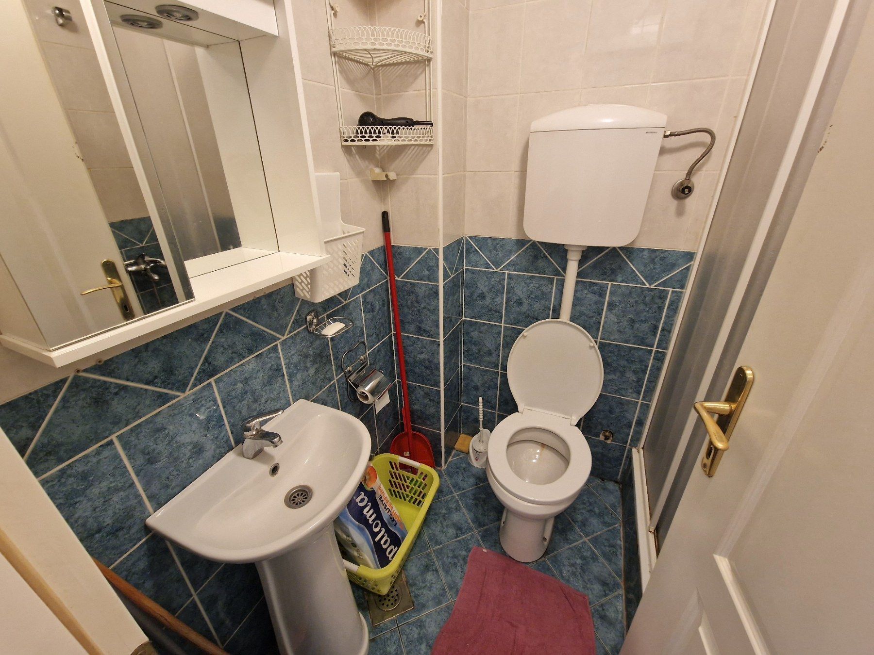 Rozino,Budva-Manji jednosoban stan 30m2  (na duzi period) - Amfora Real Estate