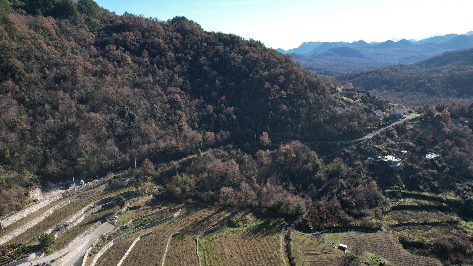 amforaproperty.com/Zemljište u Dobrskom Selu, Cetinje - 4400m²