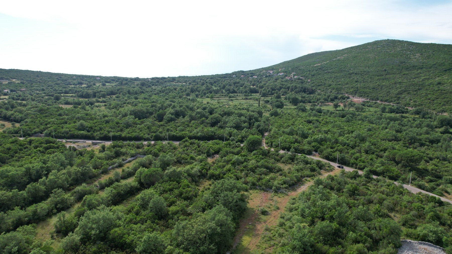 amforaproperty.com/Urbanizovan plac 1817m2 ,Zagora-Opstina Kotor.