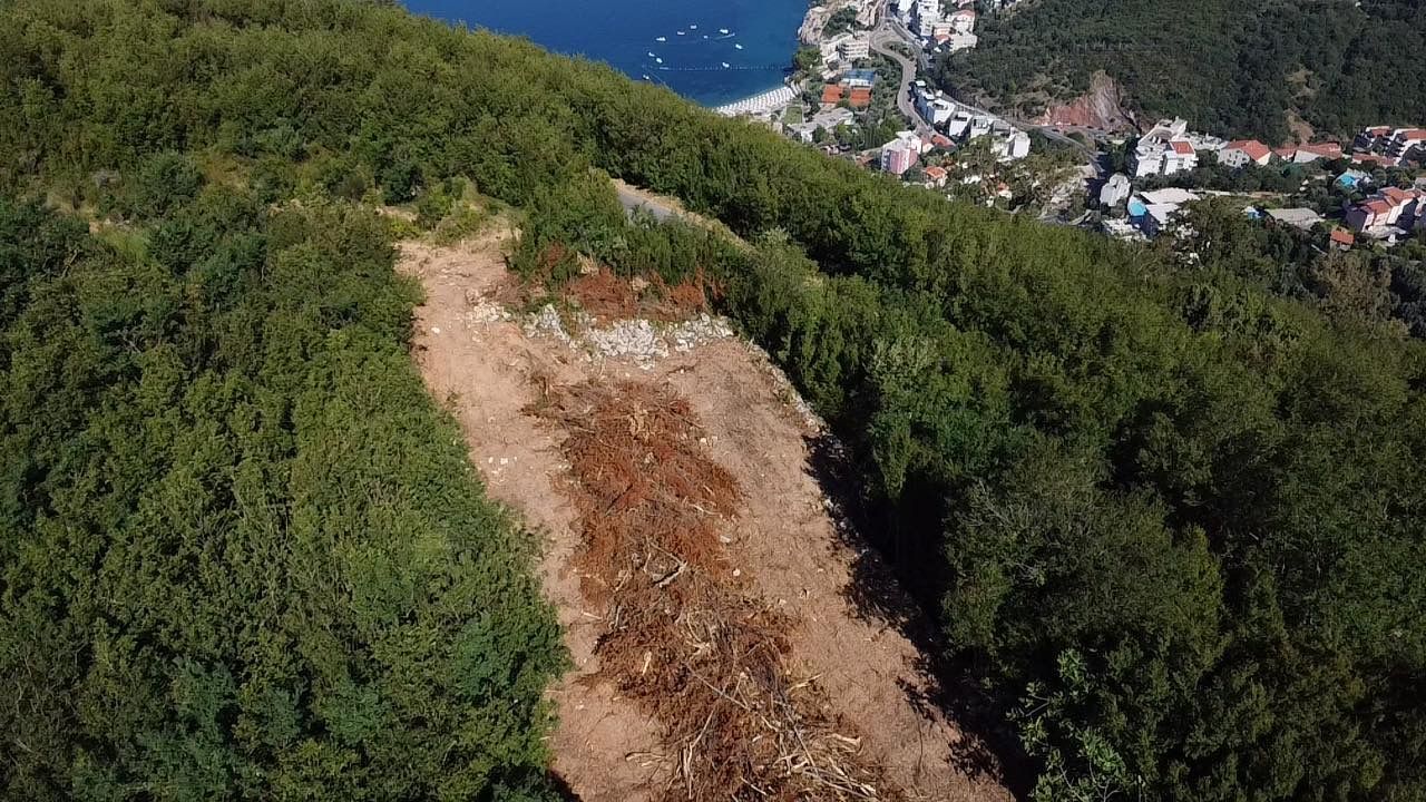 amforaproperty.com/Čelobrdo,Sveti Stefan-Plac 986m2 sa pogledom na Budvansku rivijeru