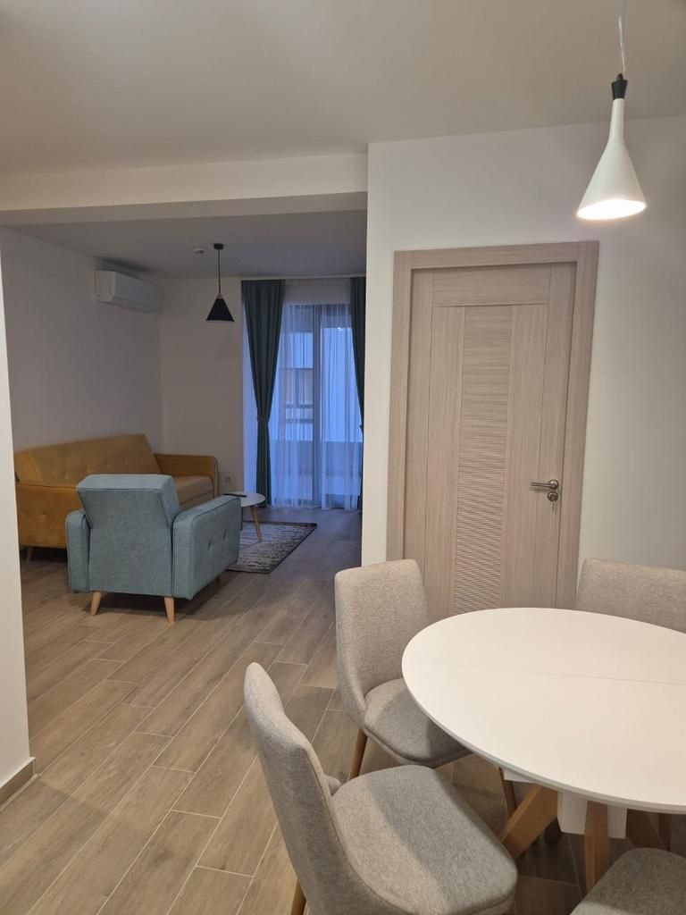 Izdavanje jednosobnog stana 60m2 sa garaznim mestom na prvoj liniji mora,Rafailovici (NA PERIOD DO 01.06.2026) - Amfora Real Estate