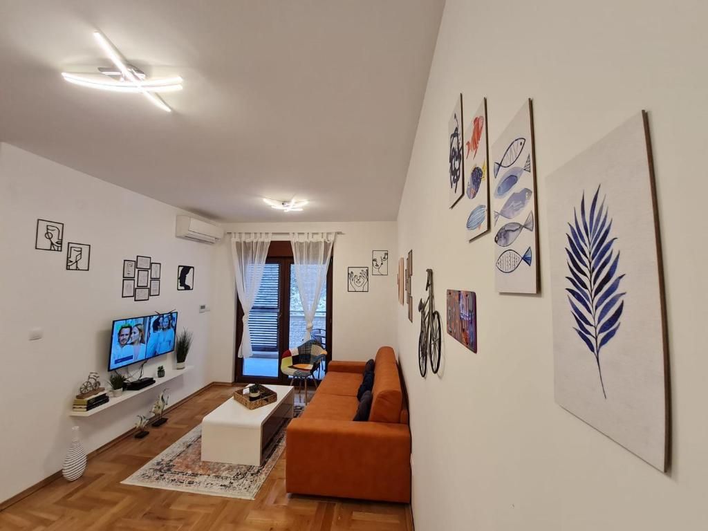 Becici,Jednosoban moderno opremljen stan 47m2 (NA DUZI PERIOD) - Amfora Real Estate