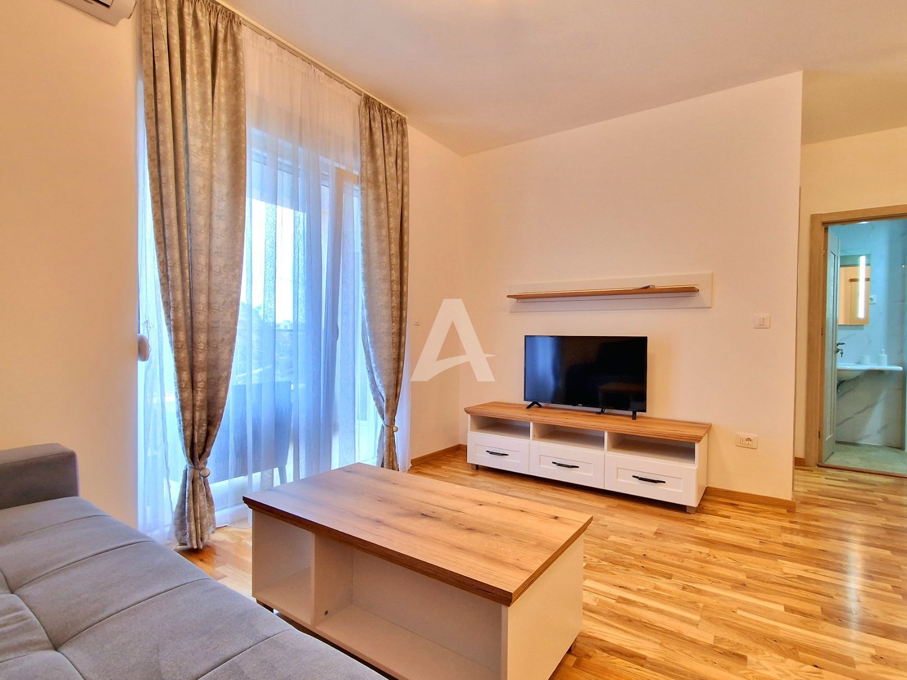 Wohnung 1 Schlafzimmer 43 m² Becici, Montenegro