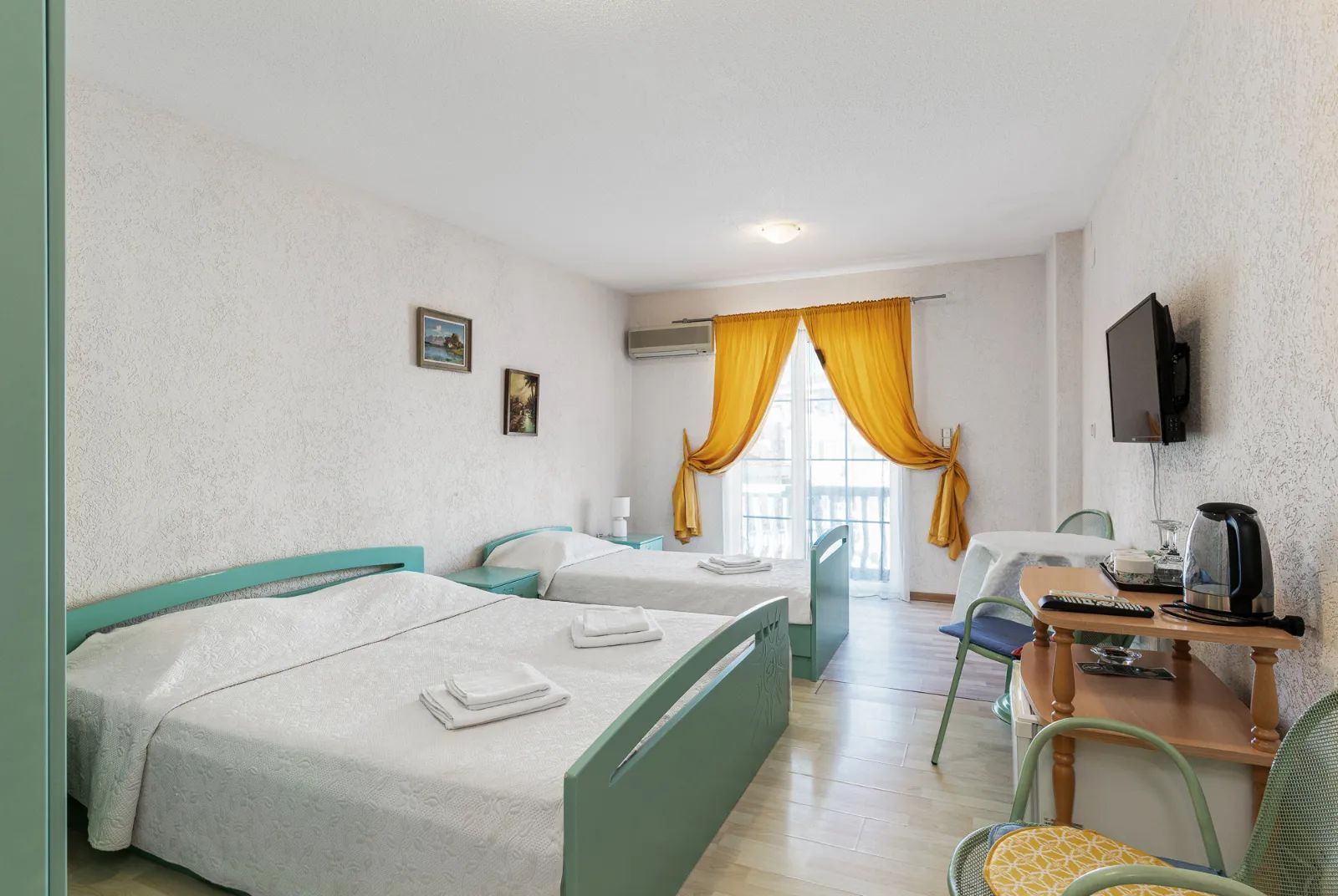 amforaproperty.com/Budva,Babilonija-Mini Hotel 487 m2