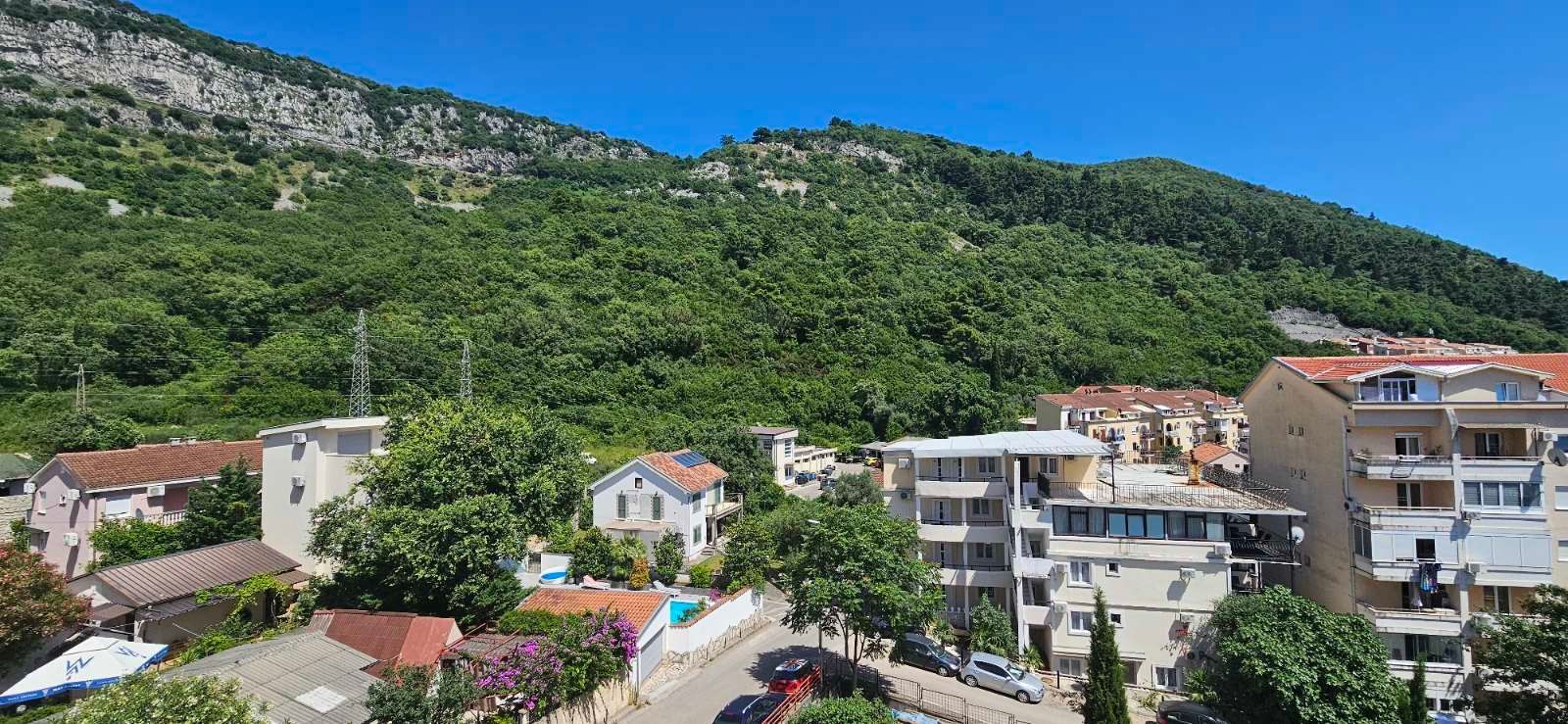 amforaproperty.com/Prodaja,Budva,Lazi-Nov Jednosoban stan 45m2 sa pogledom na more i grad