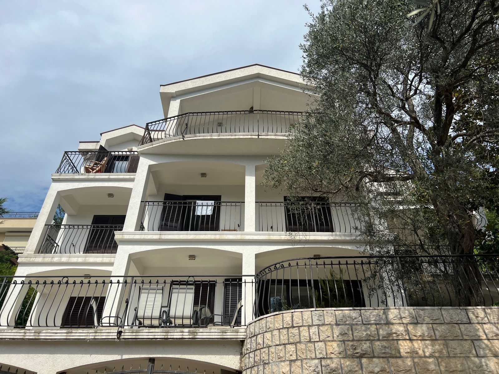 amforaproperty.com/Prodaja,Budva,Podkosljun-Ekskluzivna Vila sa pogledom na more