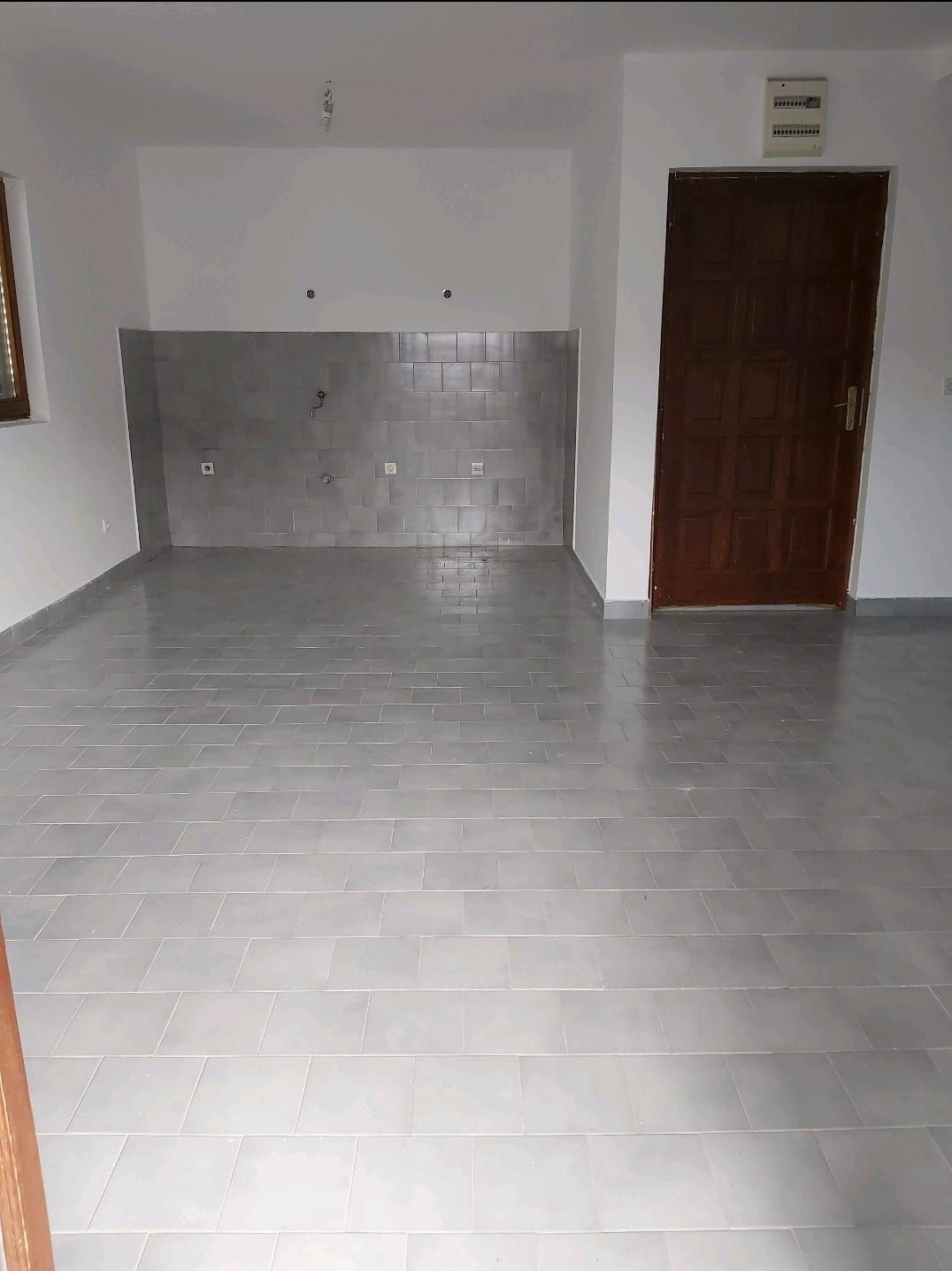 amforaproperty.com/Budva, Rozino - Jednosoban nenamesten stan 49m² + terasa 8m²