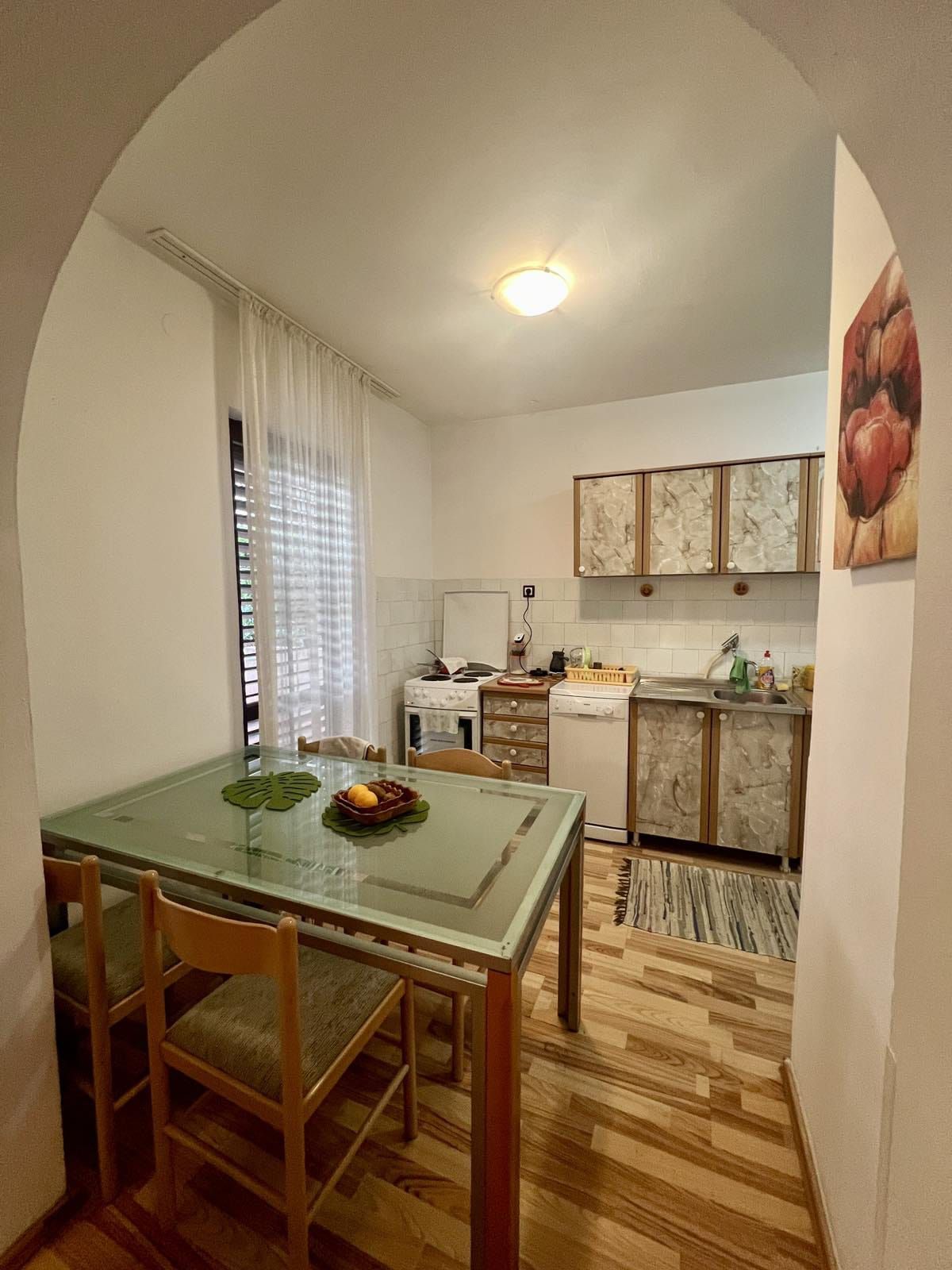 amforaproperty.com/Budva,Velji Vinogradi-Dvosoban stan 62m2 na atraktivnoj lokaciji