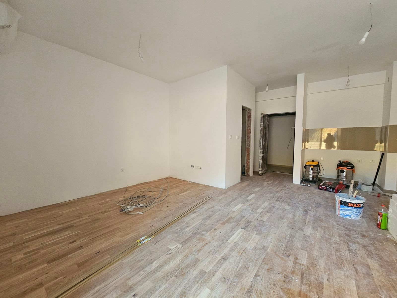 amforaproperty.com/Prodaja Studio Apartmana 29m² u Novoj Zgradi u Bečićima – Bez 3% Poreza!