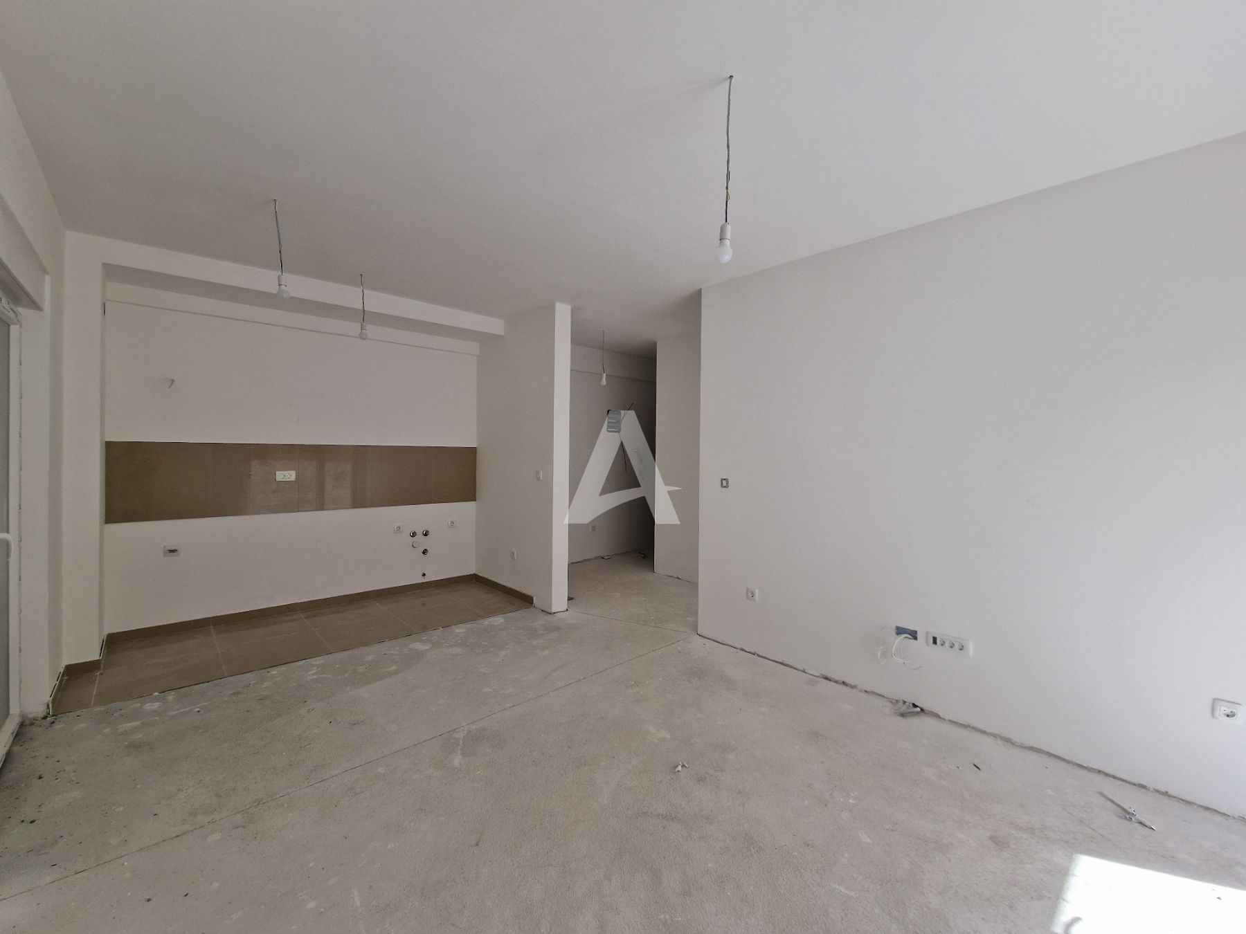 amforaproperty.com/Prodaja Jednosobnog Stana 39m² u Novoj Zgradi u Bečićima – Bez 3% Poreza!